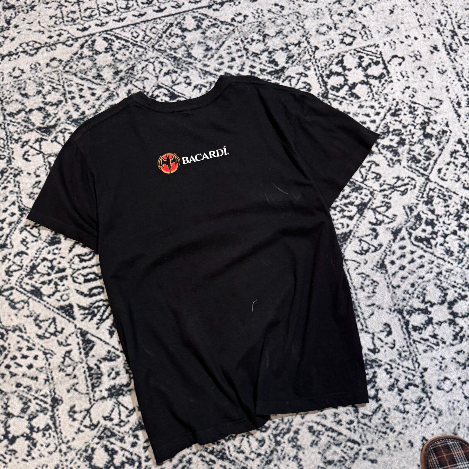 Vintage Vintage Bacardi Unisex Black Cotton T-Shirt Size L Y2K 90s Size US L / EU 52-54 / 3 - 9 Thumbnail