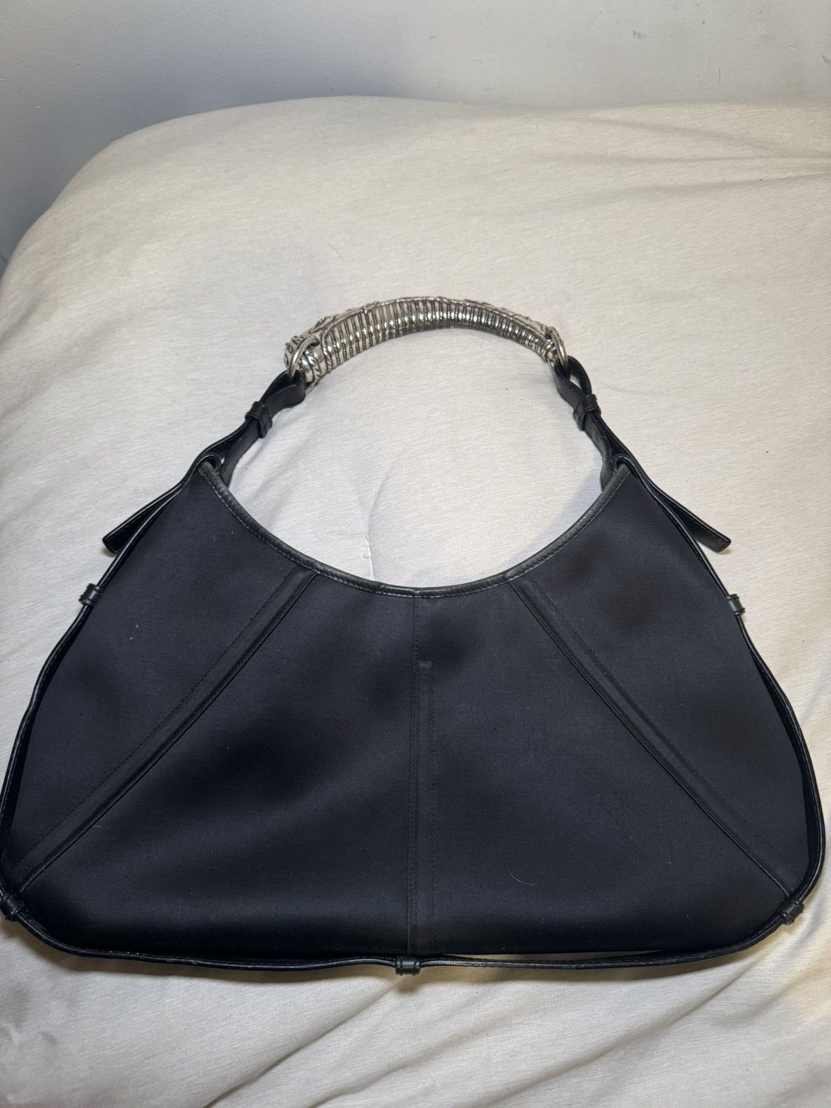 Yves Saint Laurent Yves Saint Laurent Mombasa Handbag Satin Size ONE SIZE - 2 Thumbnail
