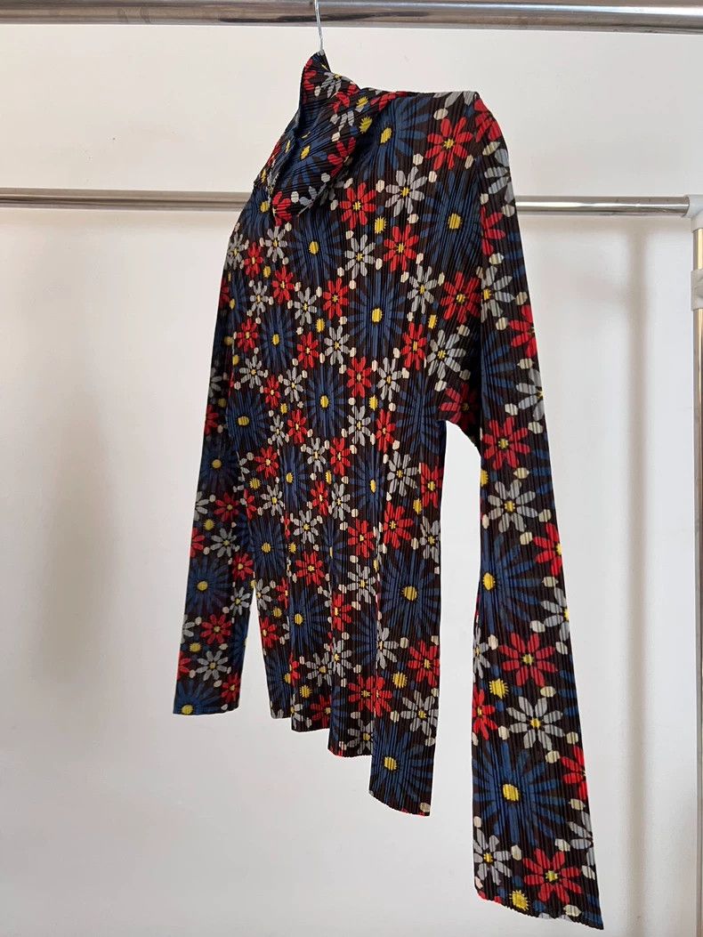 Issey Miyake Issey Miyake size:3 A vintage red and blue floral long-sle Size S / US 4 / IT 40 - 3 Thumbnail