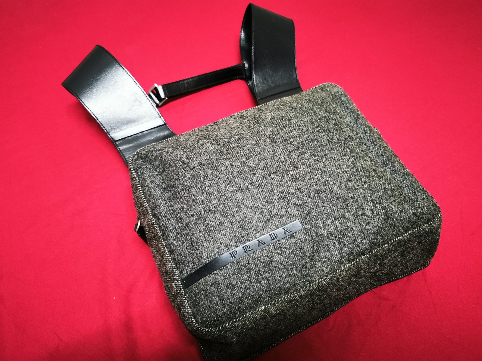 Prada Prada 1999 chest rig bag Size ONE SIZE - 3 Thumbnail