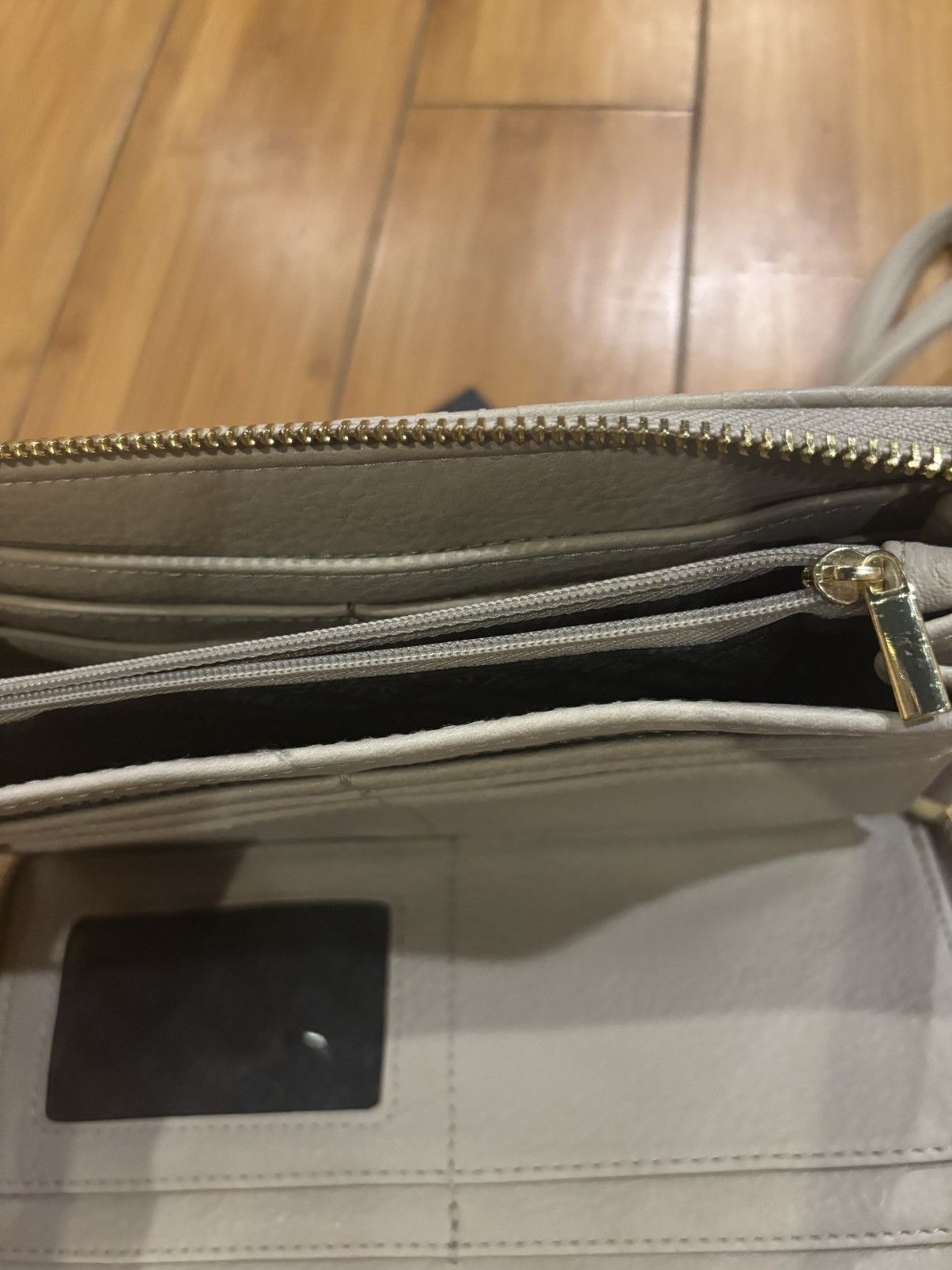 Steve Madden Zip around wallet.wm-159 Size ONE SIZE - 9 Thumbnail
