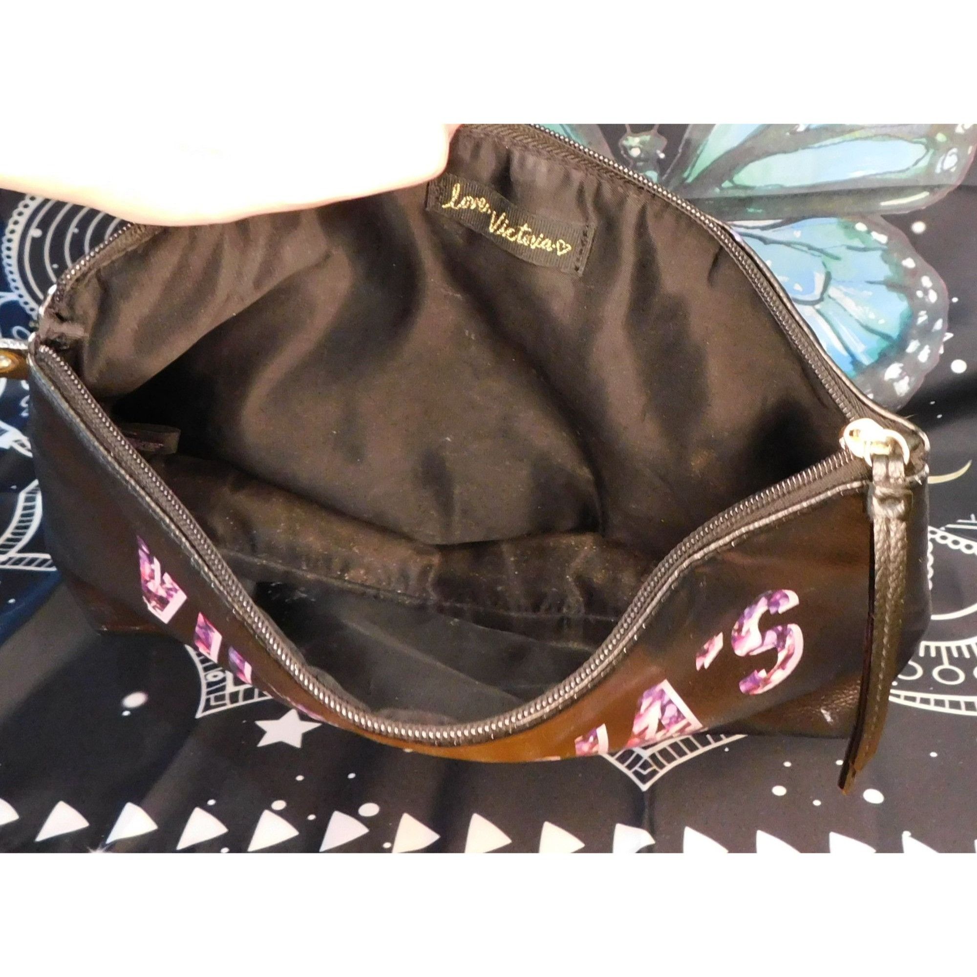 Victoria's Secret Victoria's Secret Black Floral Makeup Bag Size ONE SIZE - 3 Thumbnail