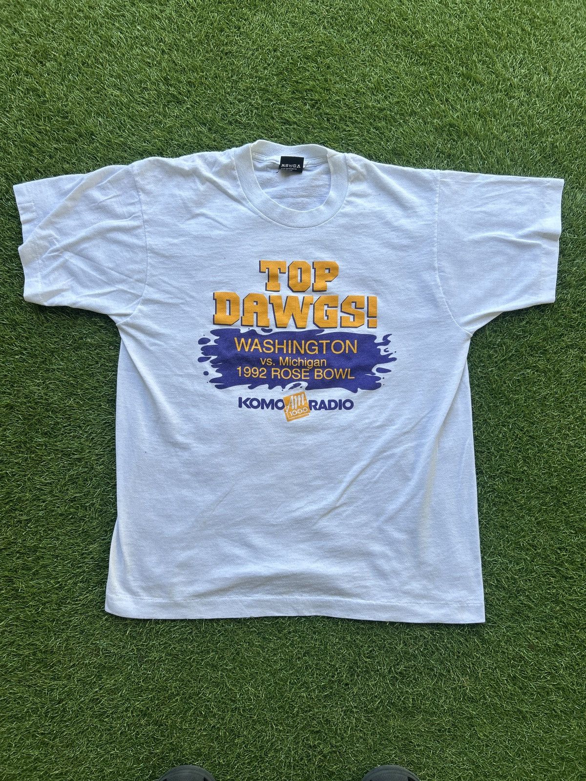 Vintage Vintage 1992 Rose Bowl T Shirt size L Size US L / EU 52-54 / 3 - 1 Thumbnail
