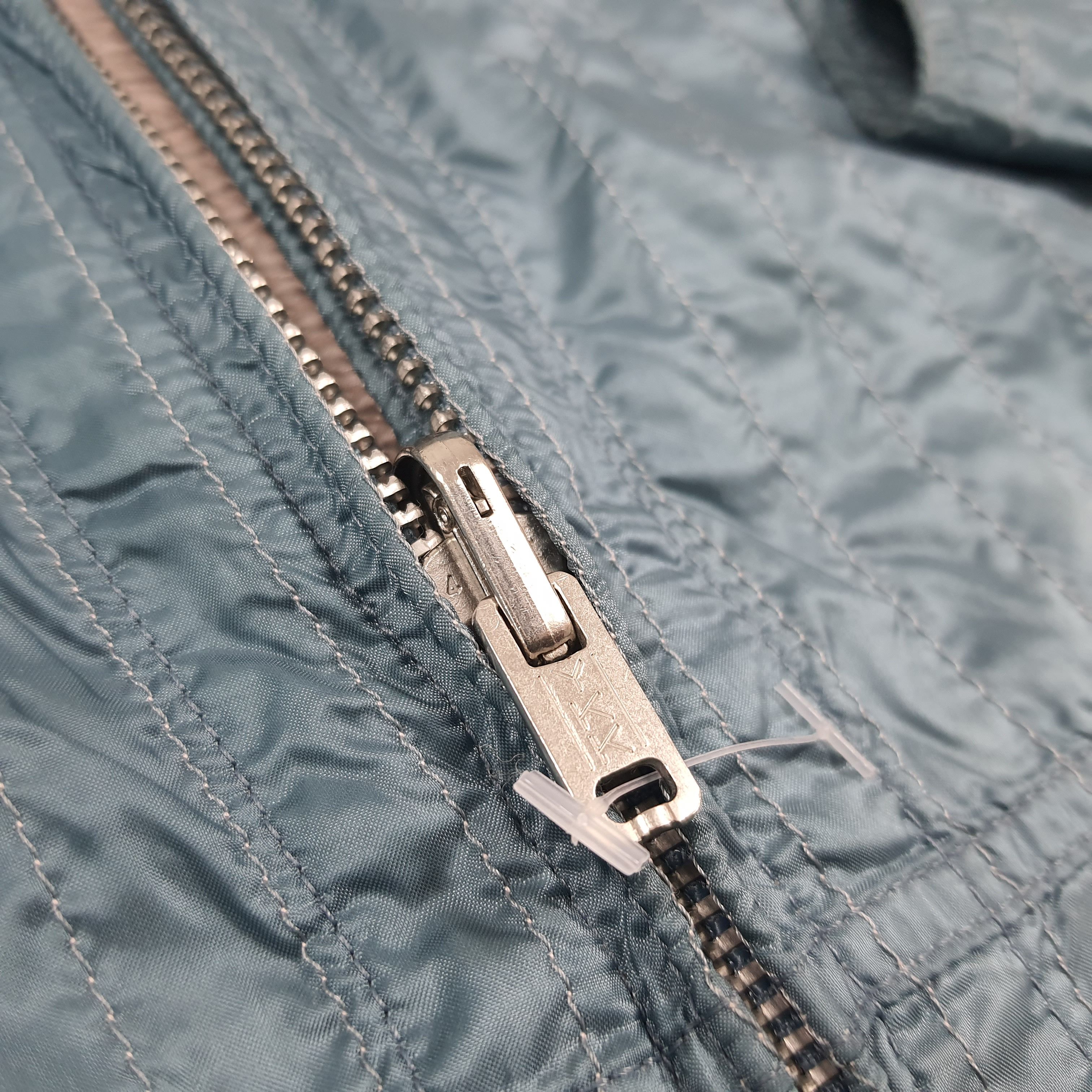 Issey Miyake Vintage Issey Miyake Reversible Quilted Crinkled Nylon Size US M / EU 48-50 / 2 - 8 Thumbnail