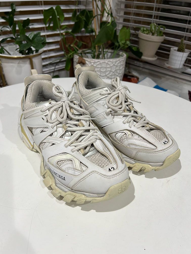 Balenciaga Balenciaga White Track Sneakers Size US 9 / EU 42 - 1 Thumbnail