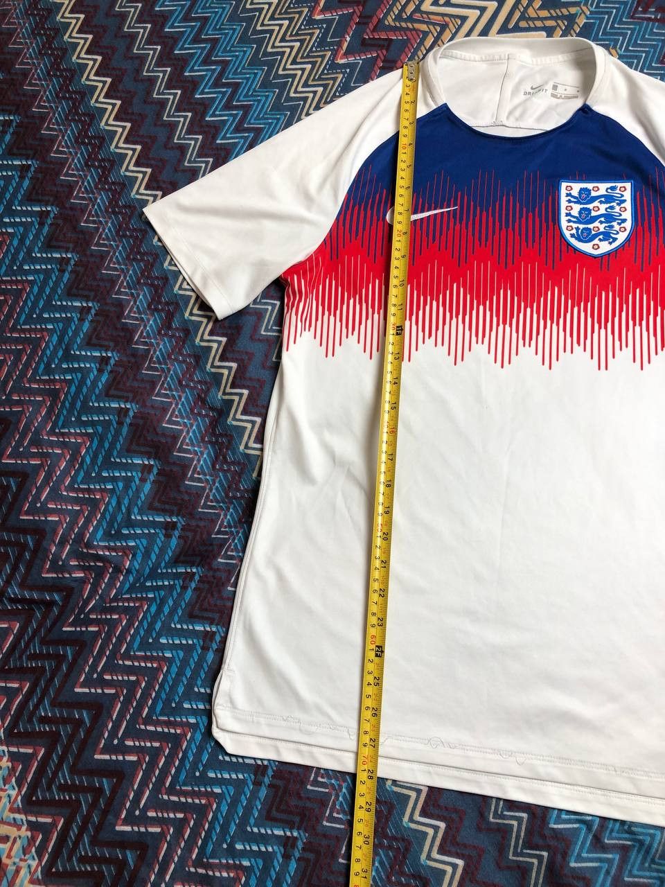 Nike × Vintage 90s Nike Central Swoosh Vintage Y2K Oversized Retro T-Shirt Size US M / EU 48-50 / 2 - 13 Thumbnail