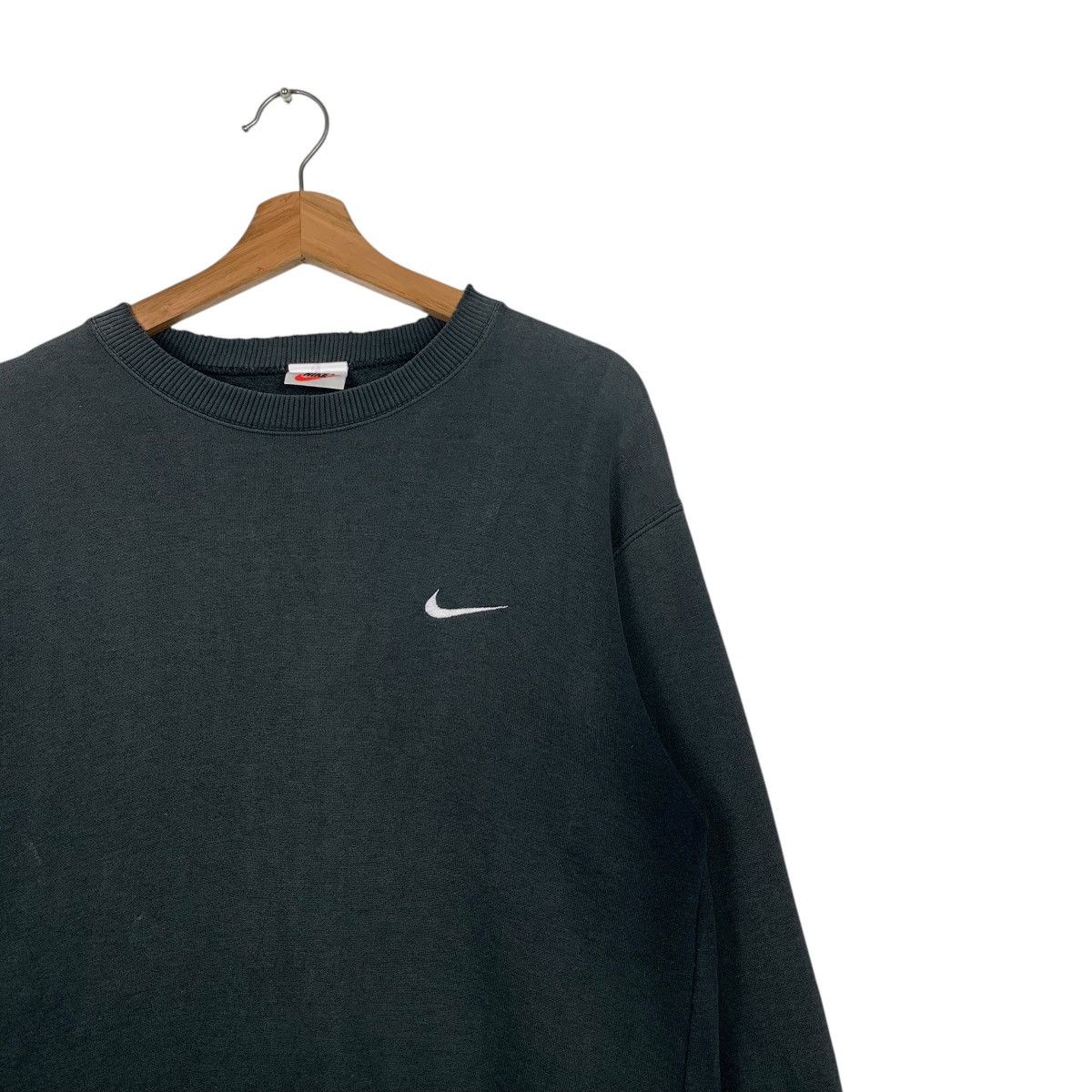 Nike NIKE Embroidery Small Swoosh Logo Sweatshirt #1629-C73 Size US S / EU 44-46 / 1 - 5 Thumbnail