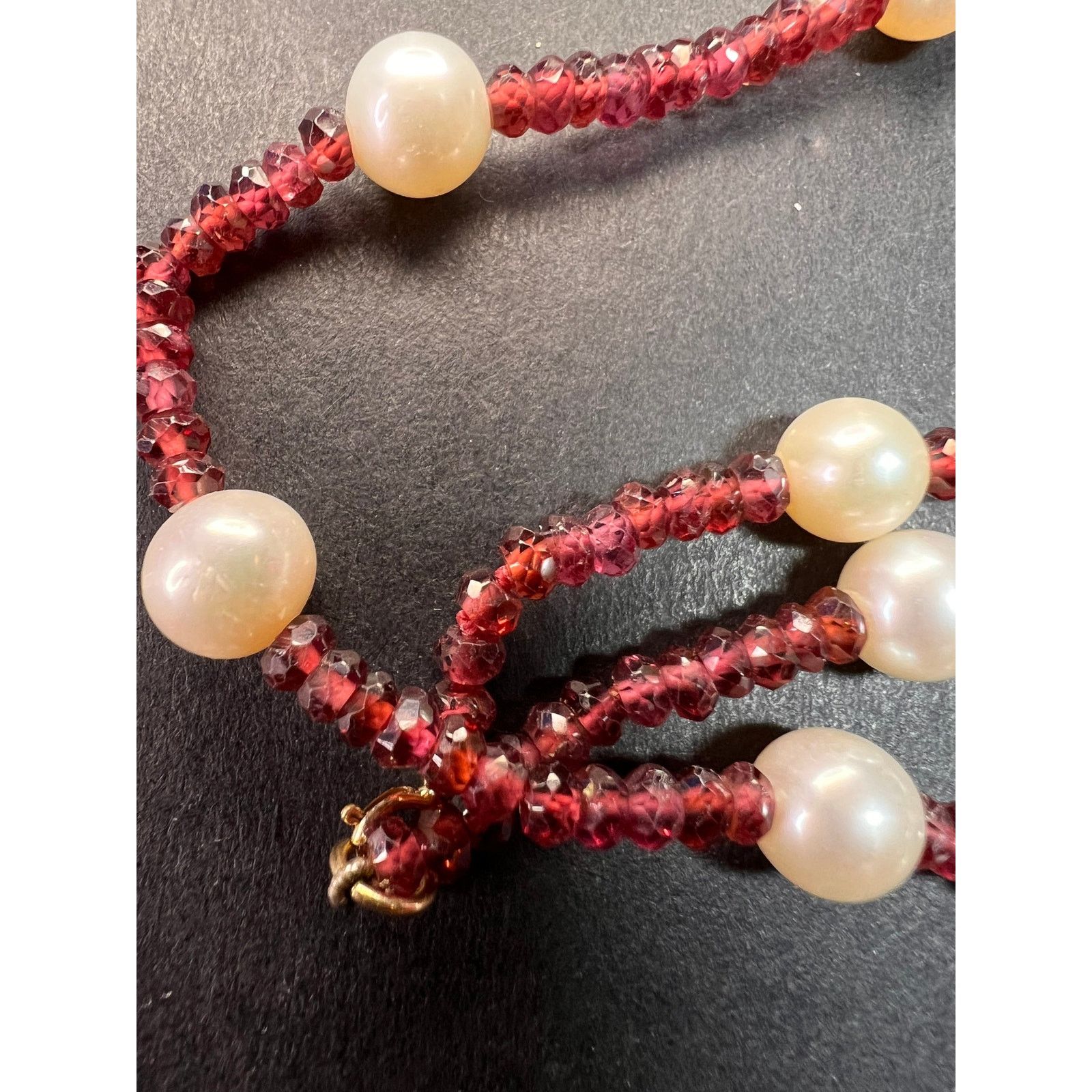 Other 14k gold garnet and pearl station necklace 18 inches Size ONE SIZE - 7 Thumbnail
