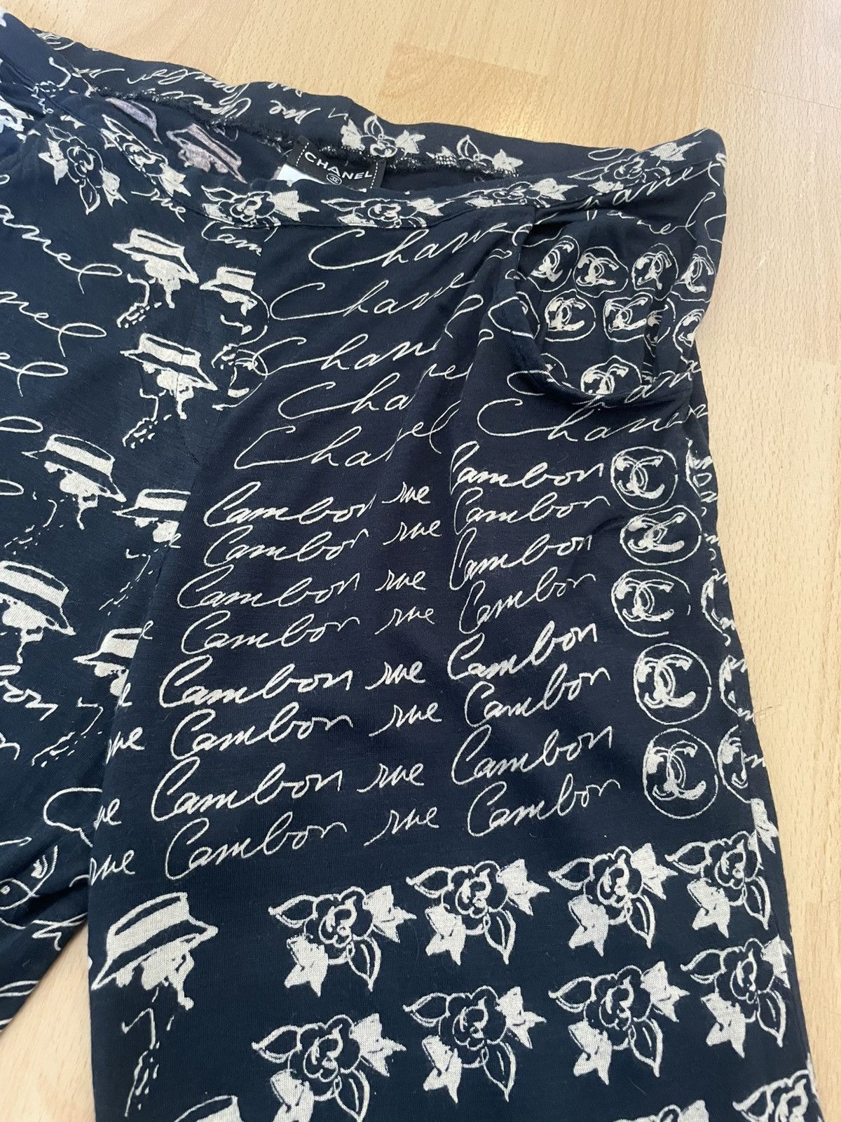 Chanel CHANEL CC MONOGRAM LOGO PANTS Size 25" / US 0 / IT 36 - 3 Thumbnail