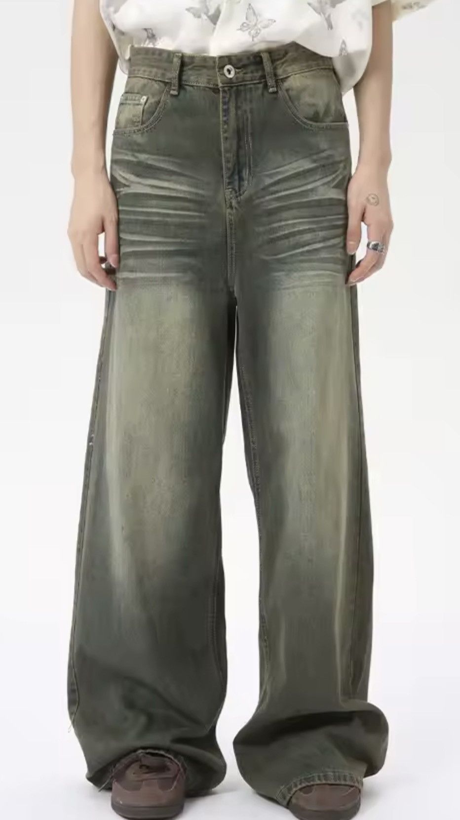 Aoyama x Ayase ODistressed Jeans