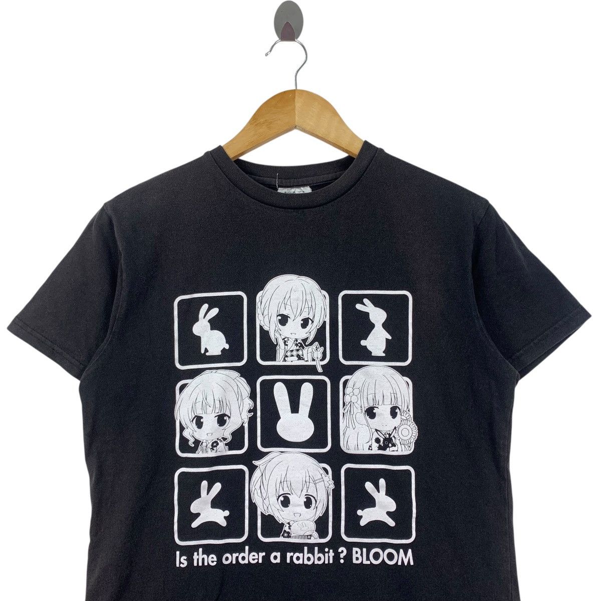 Japanese Brand Is The ORDER A RABBIT? BLOOM Rabbit-House Japan Tshirt Size US L / EU 52-54 / 3 - 2 Thumbnail