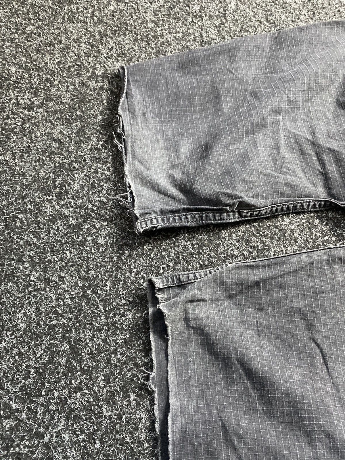 Carhartt 🔥Vntg Carhartt Distressed Ripped Hard Work Cargo Pants Mens Size US 32 / EU 48 - 19 Thumbnail