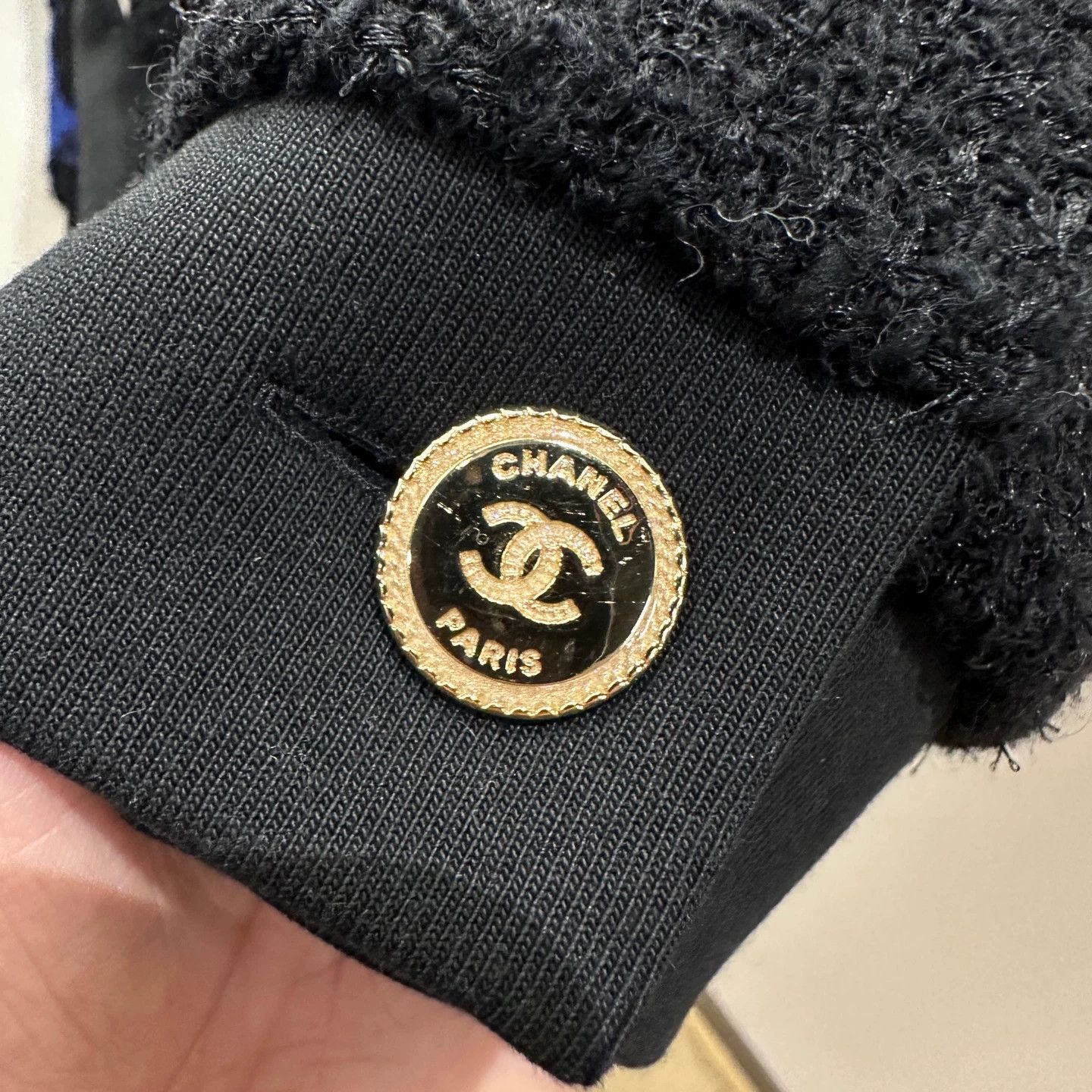Chanel Chanel Haute Metiers Col Logo Wool Cardi 34/36 Size XS / US 0-2 / IT 36-38 - 6 Thumbnail