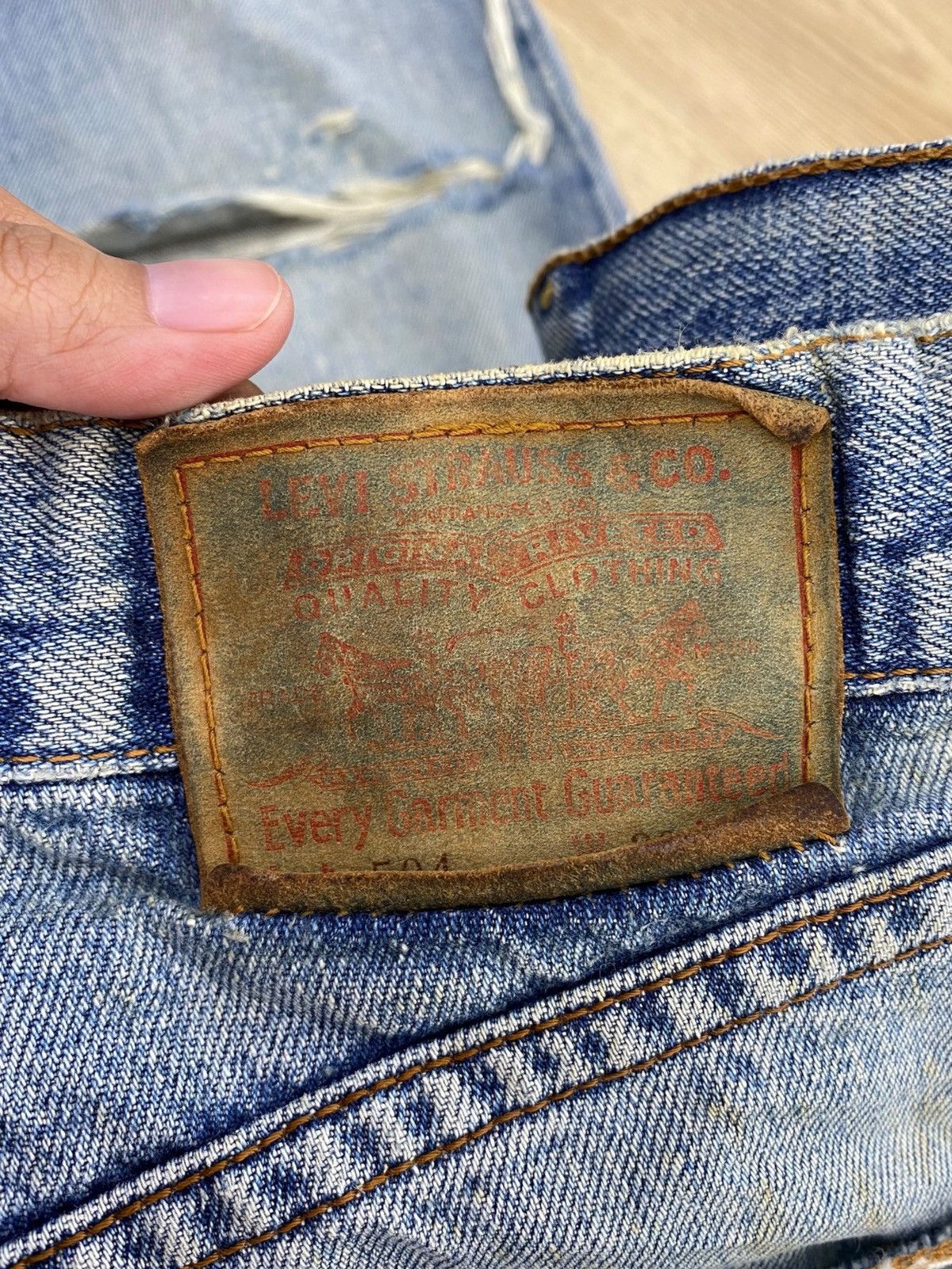 Levi's Vintage Levi’s Acid Light Blue Wash Style Loose Jeans Size US 29 - 11 Thumbnail