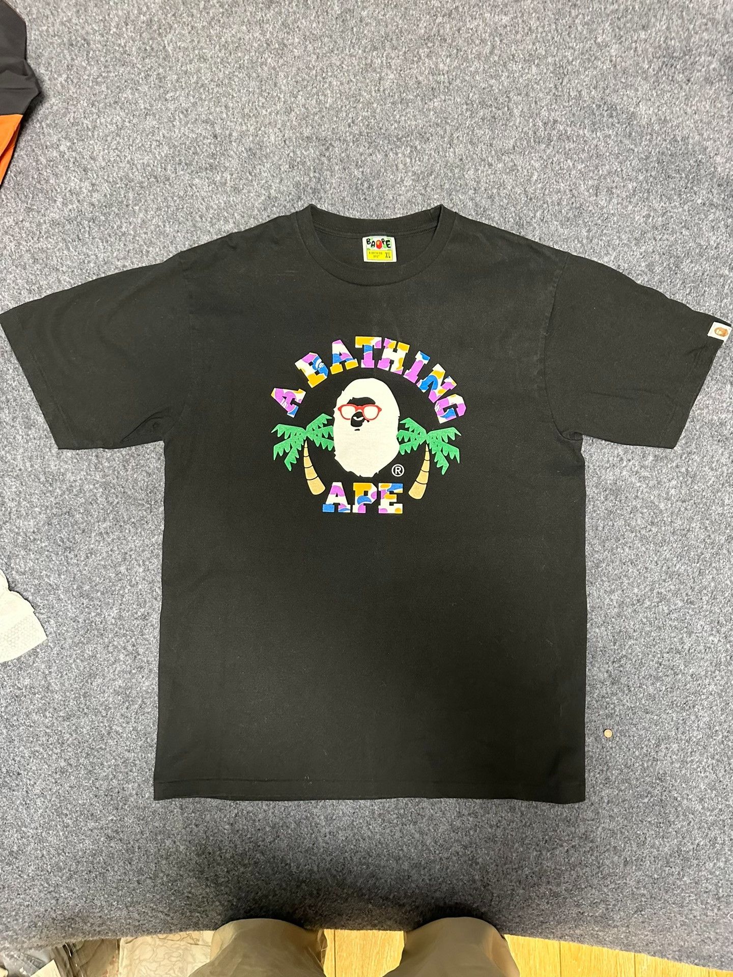 Bape Bape T Multi Shark T-Shirt Casual Size US XL / EU 56 / 4 - 1 Thumbnail