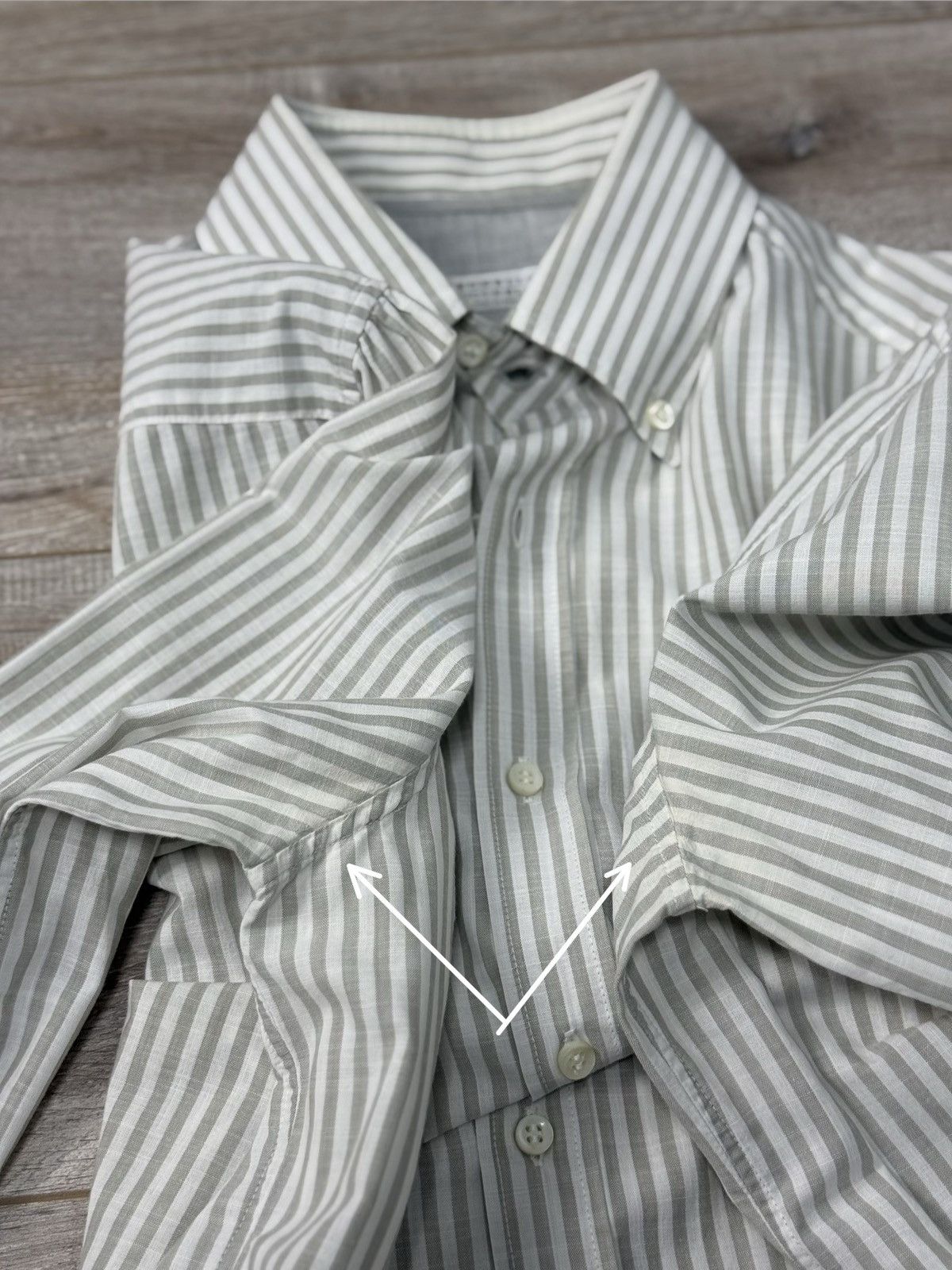 Brunello Cucinelli Brunello Cucinelli Grey White Stripe Button-Down Shirt Size US S / EU 44-46 / 1 - 10 Thumbnail