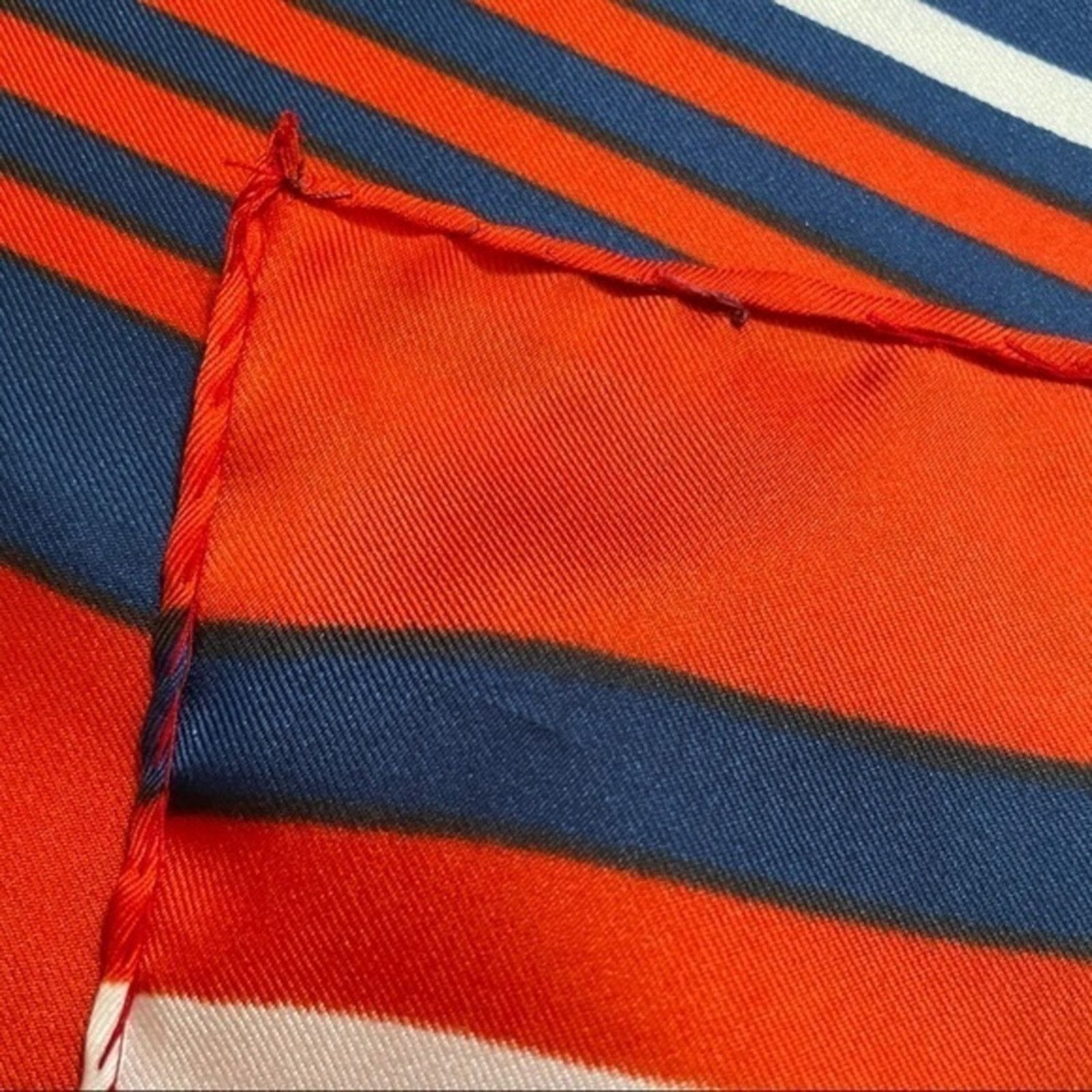 Vintage Vintage Ponte Tresa Italian Hand Rolled Square Scarf Size ONE SIZE - 4 Thumbnail