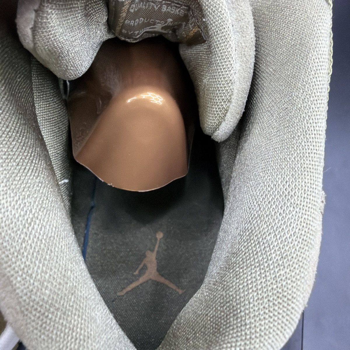 Jordan Brand Womans Air Jordan 11 XI Retro Olive Gold Cracked size 12 Size US 12 / EU 45 - 22 Thumbnail