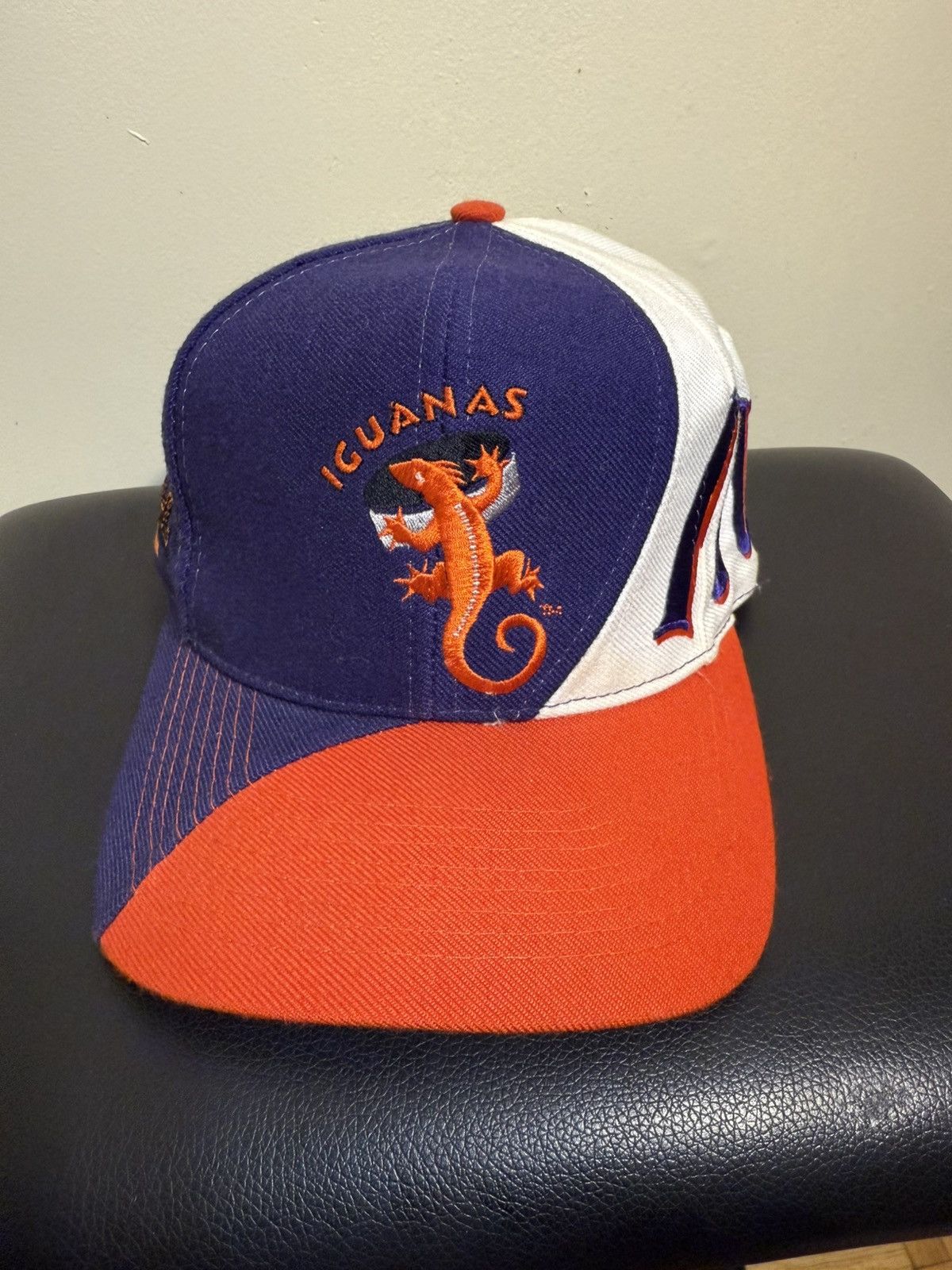 Top Of The World Vintage CHL iguanas top of top world snapback hat Size ONE SIZE - 1 Thumbnail