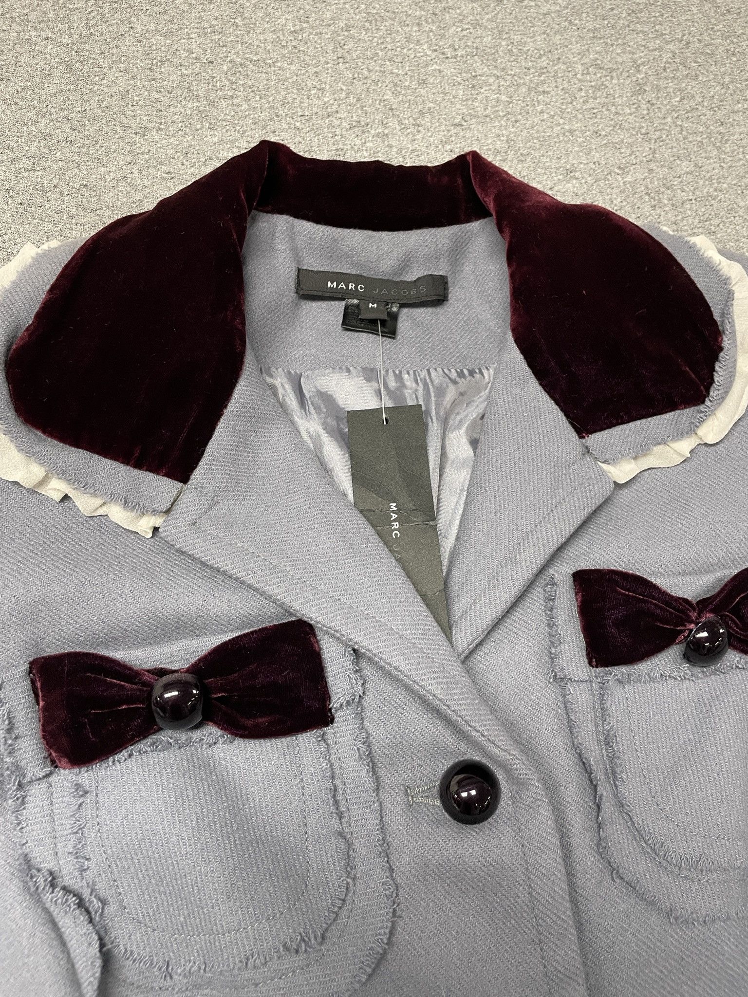 Marc Jacobs Vintage Marc Jacobs Grey Coat with Velvet Bows and Ruffle Details Size M / US 6-8 / IT 42-44 - 4 Thumbnail