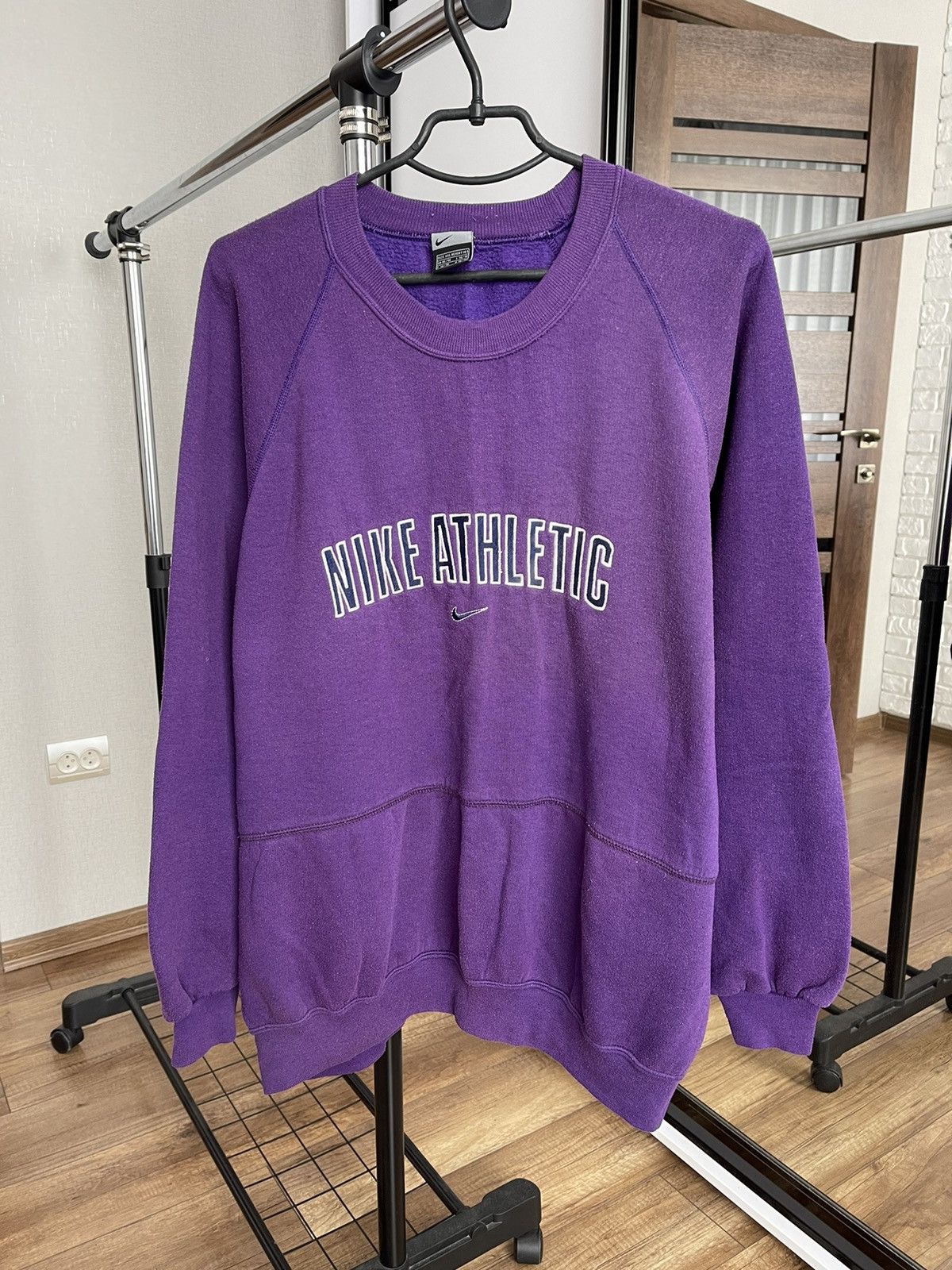 Nike Nike Athletic Vintage Sweatshirt Crewneck Big Logo 90s Size US XXL / EU 58 / 5 - 3 Thumbnail