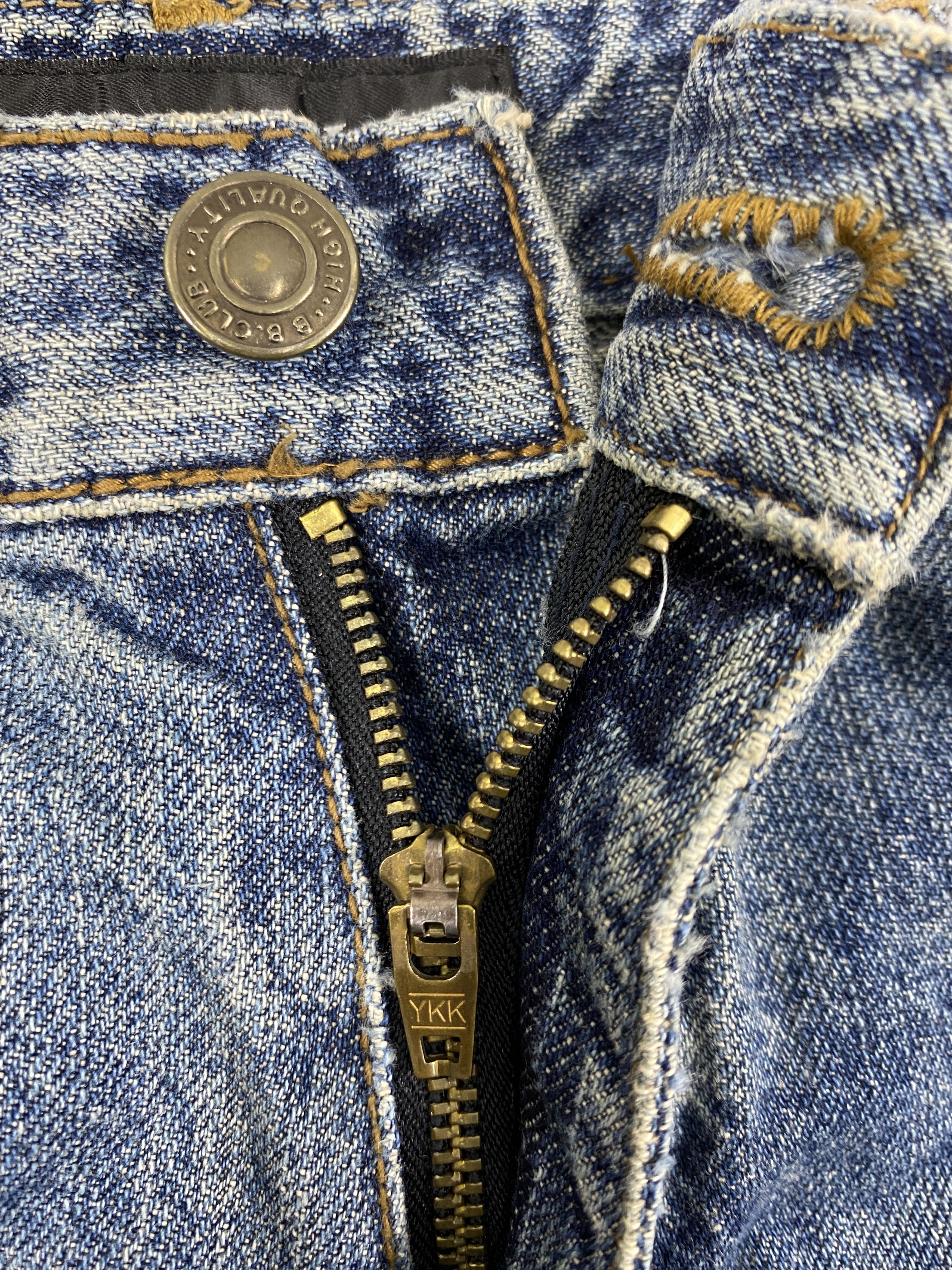 If Six Was Nine Distressed Vintage Frolic Flare Jeans 28x32 Denim- JN3655 Size 42" / US 20 - 6 Thumbnail