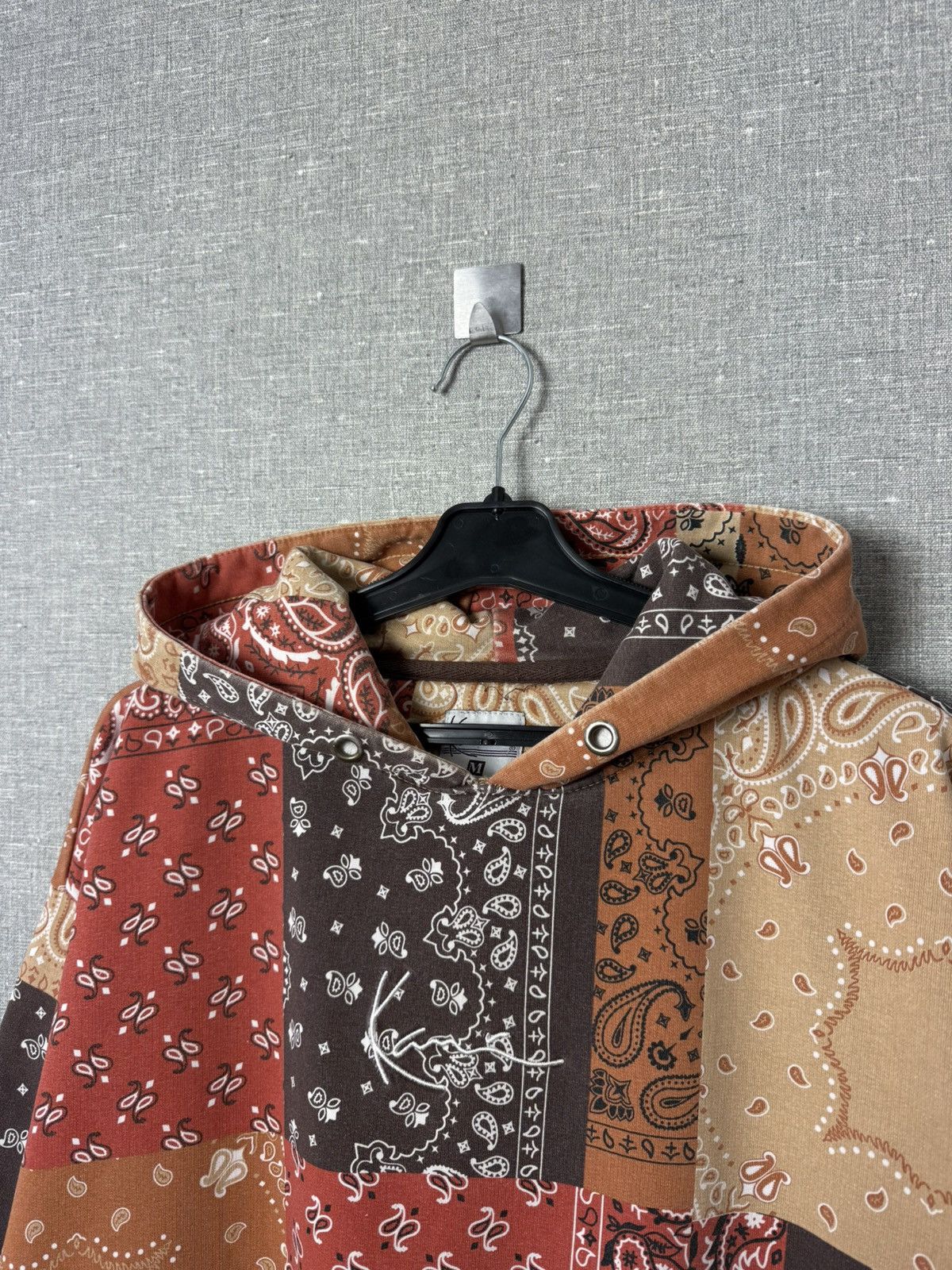 Karl Kani Karl Kani Patchwork Bandana Hoodie Center Logo Fleece Detail Size US M / EU 48-50 / 2 - 13 Thumbnail