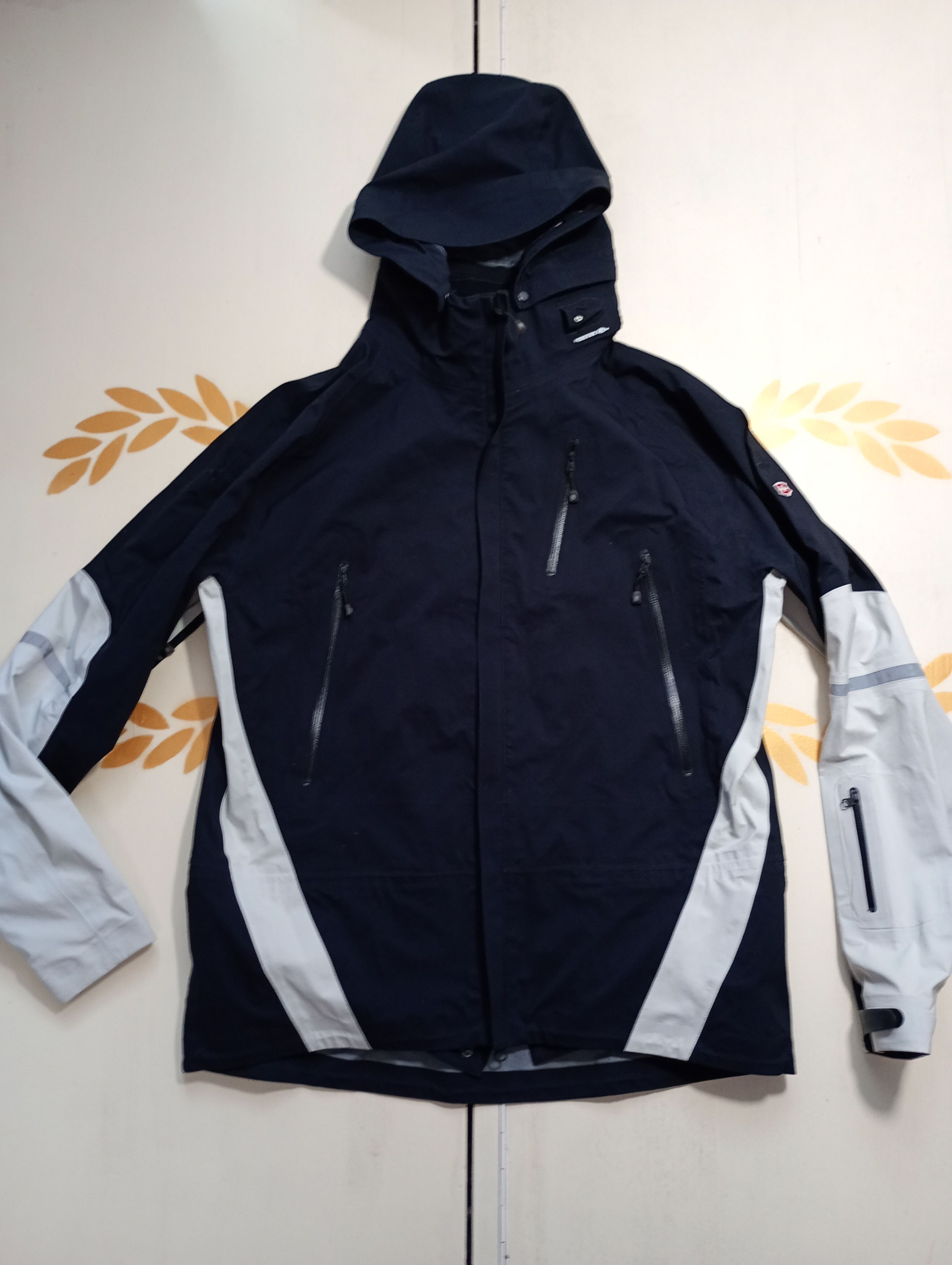 Victorinox Victorinox Recco Jacket Size US L / EU 52-54 / 3 - 1 Thumbnail
