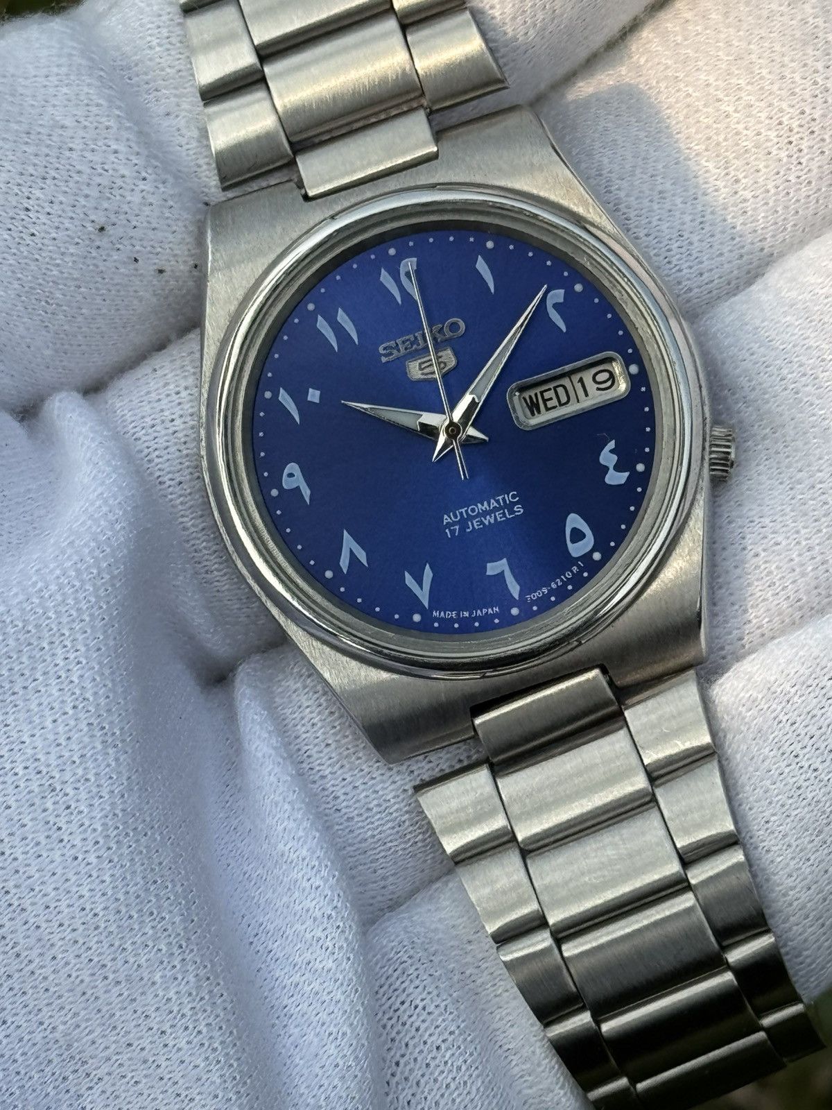 Seiko Seiko 5 Automatic 7009 Japan movement Blue Dial mens Watch Size 36 - 8 Thumbnail