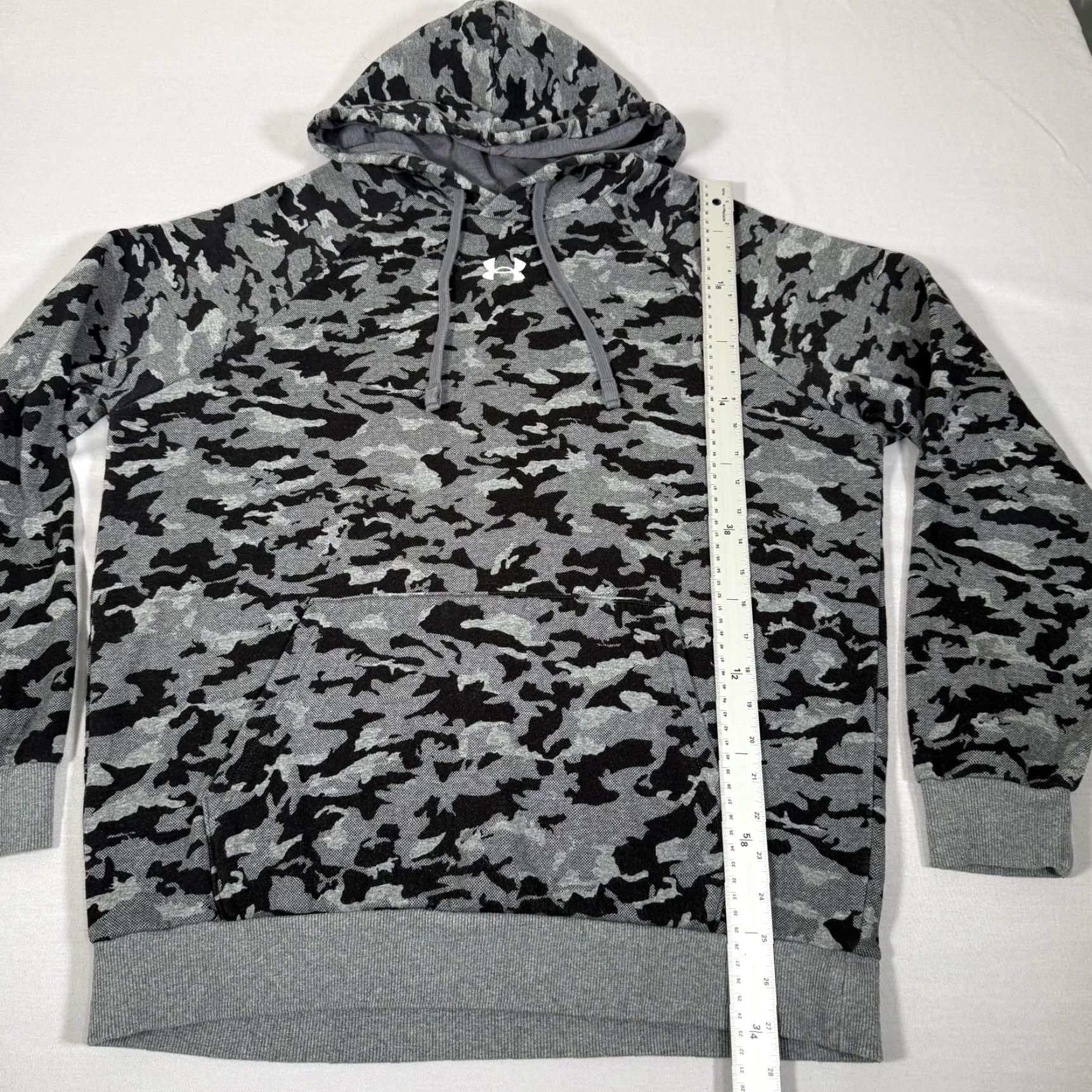Under Armour Under Armour Hoodie Mens Medium Gray Camo Pullover Fleece Sweater Outdoor Hunt Size US M / EU 48-50 / 2 - 5 Thumbnail