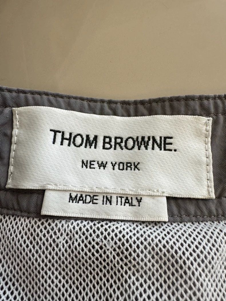 Thom Browne thom browne gray beach shorts-2507 Size US 26 / EU 42 - 4 Thumbnail
