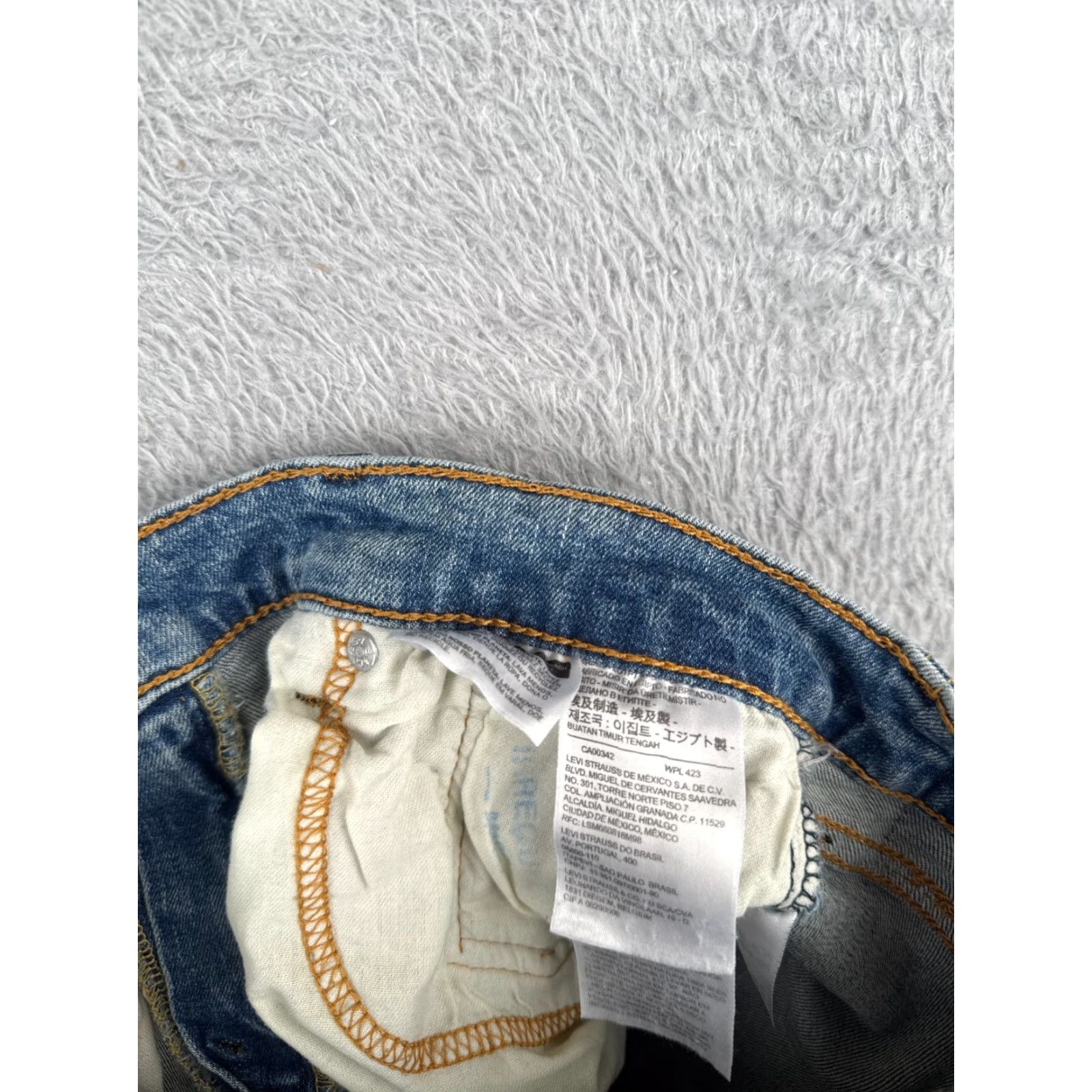 Levi's Levis Shorts Women 30 Blue Cut Off 511 Medium Wash Cotton Blend Zip Fly 27x9 Size 30" / US 8 / IT 44 - 7 Thumbnail