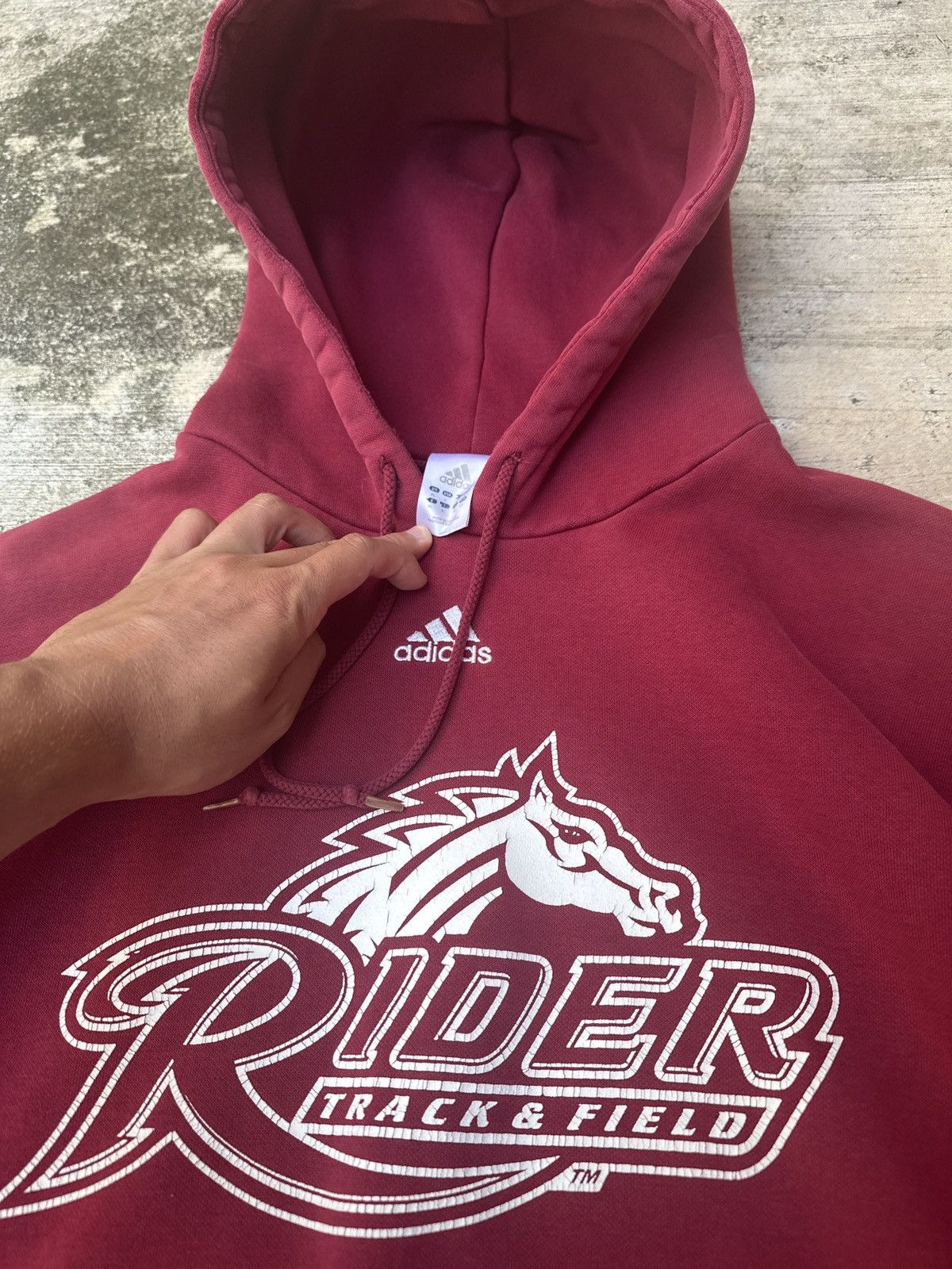 Champion × Vintage Vintage Burgundy Adidas Center Logo Ride University Hoodie Size US L / EU 52-54 / 3 - 4 Thumbnail