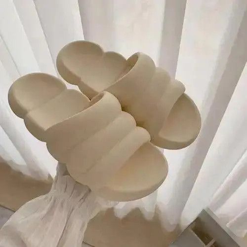 VIBE Puffer Cloudy Sandal Slides Size US 9 / EU 42 - 5 Thumbnail