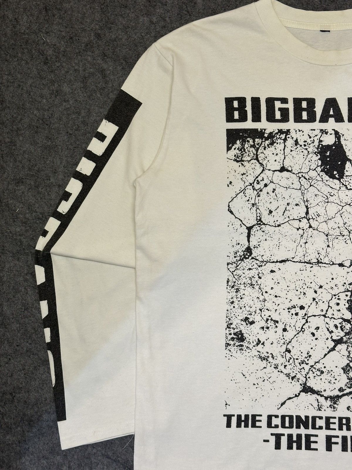 Band Tees BIGBANG "10th Anniversary Concert: 0.TO.10 -THE FINAL-" . Size US M / EU 48-50 / 2 - 4 Thumbnail
