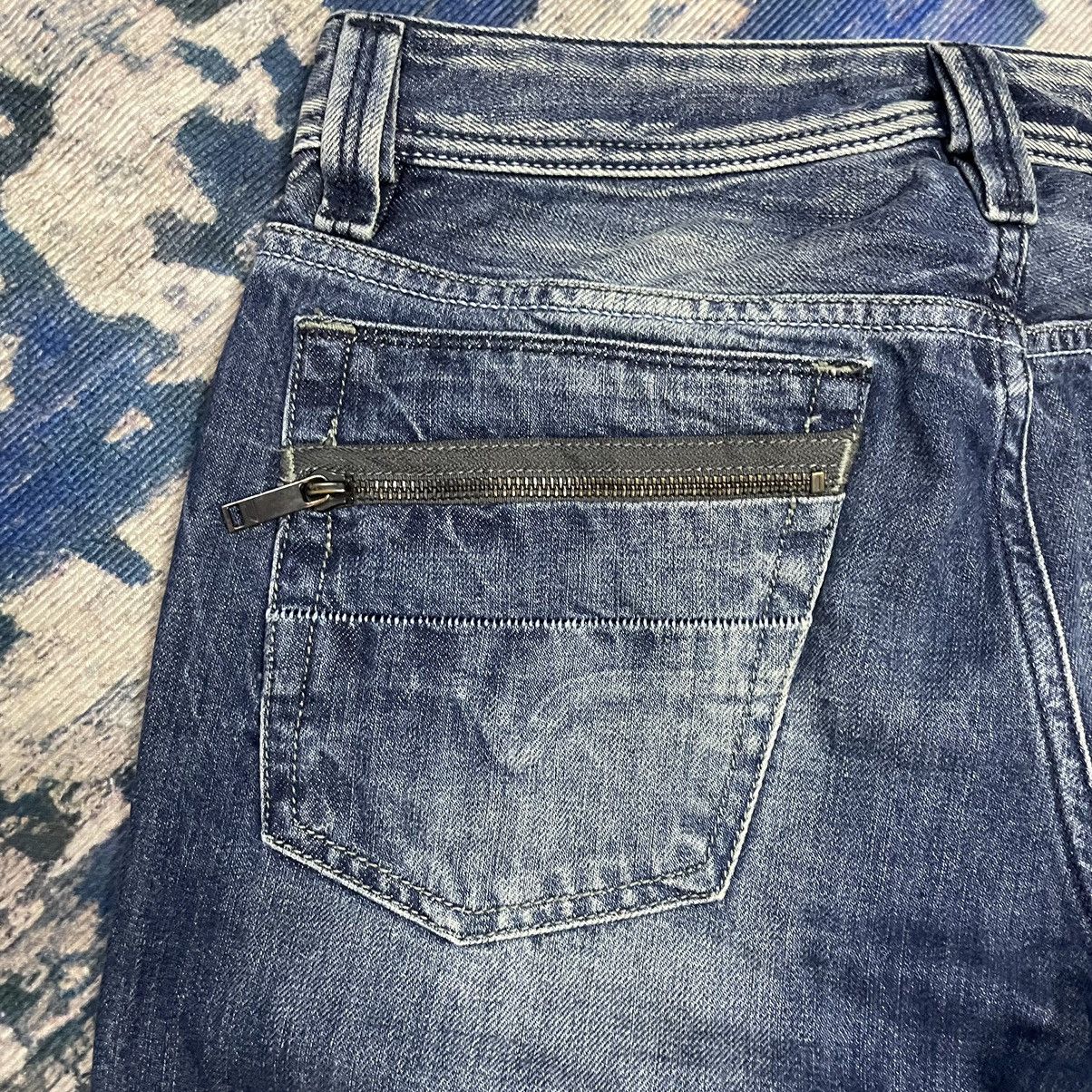 Diesel Diesel Industry Distressed Faded Straight Jeans Size US 31 - 24 Thumbnail