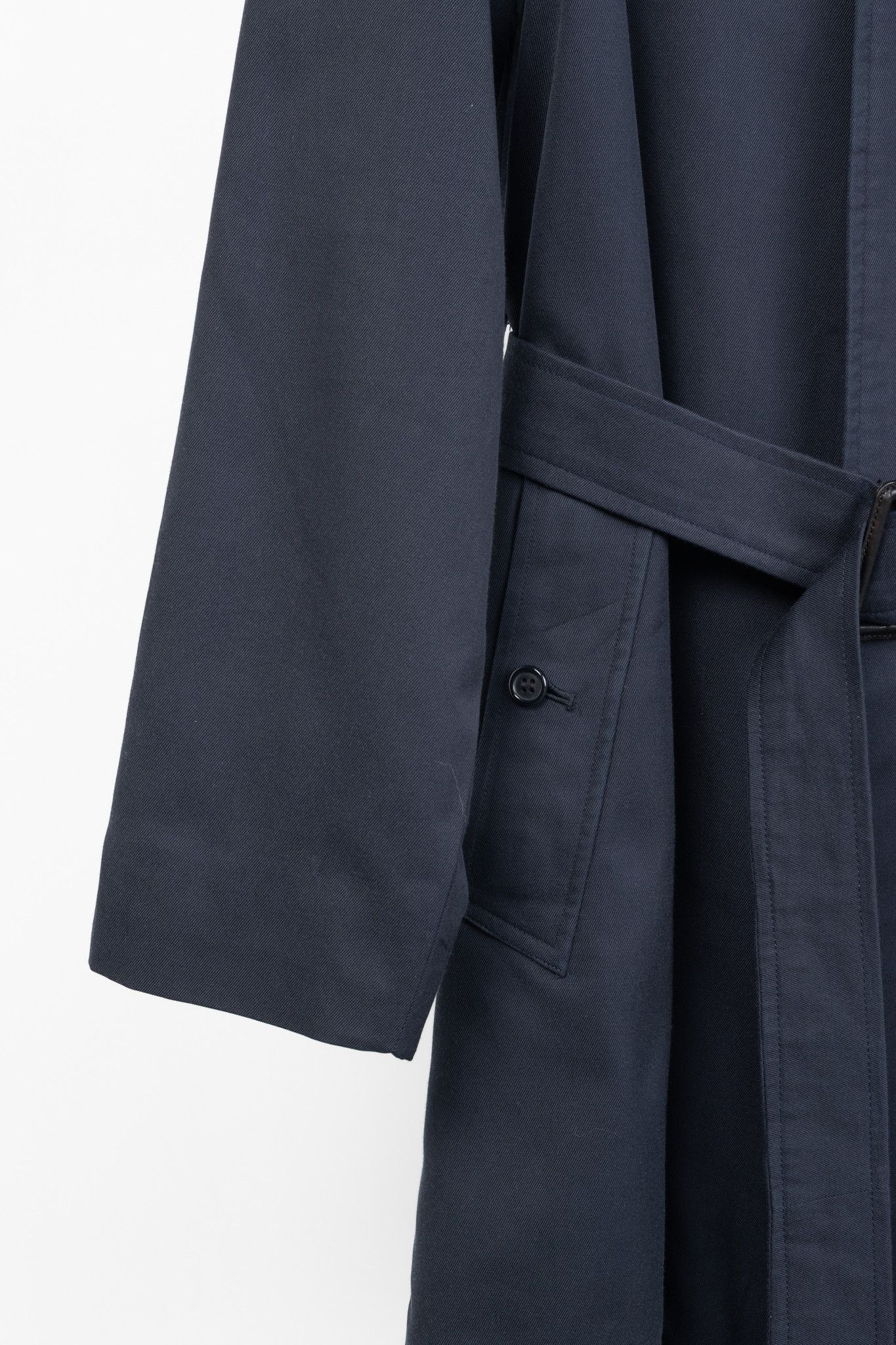 Burberry Burberry Vintage Navy Twill Belted Balmacaan Coat Size US XL / EU 56 / 4 - 7 Thumbnail