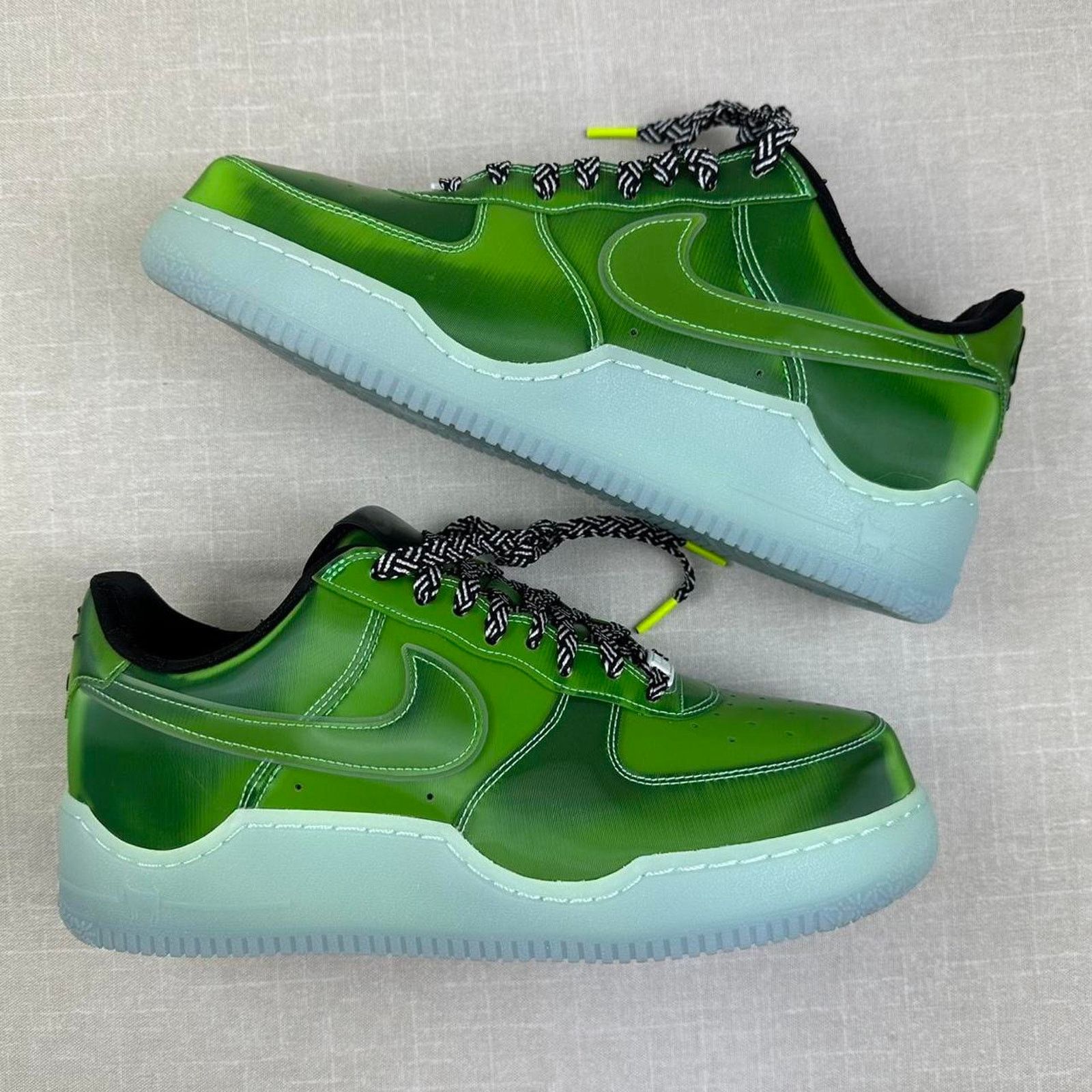 Nike 💚 Nike Air Force 1 Low Premium "Lebron James" 10.5M Size US 10.5 / EU 43-44 - 2 Thumbnail