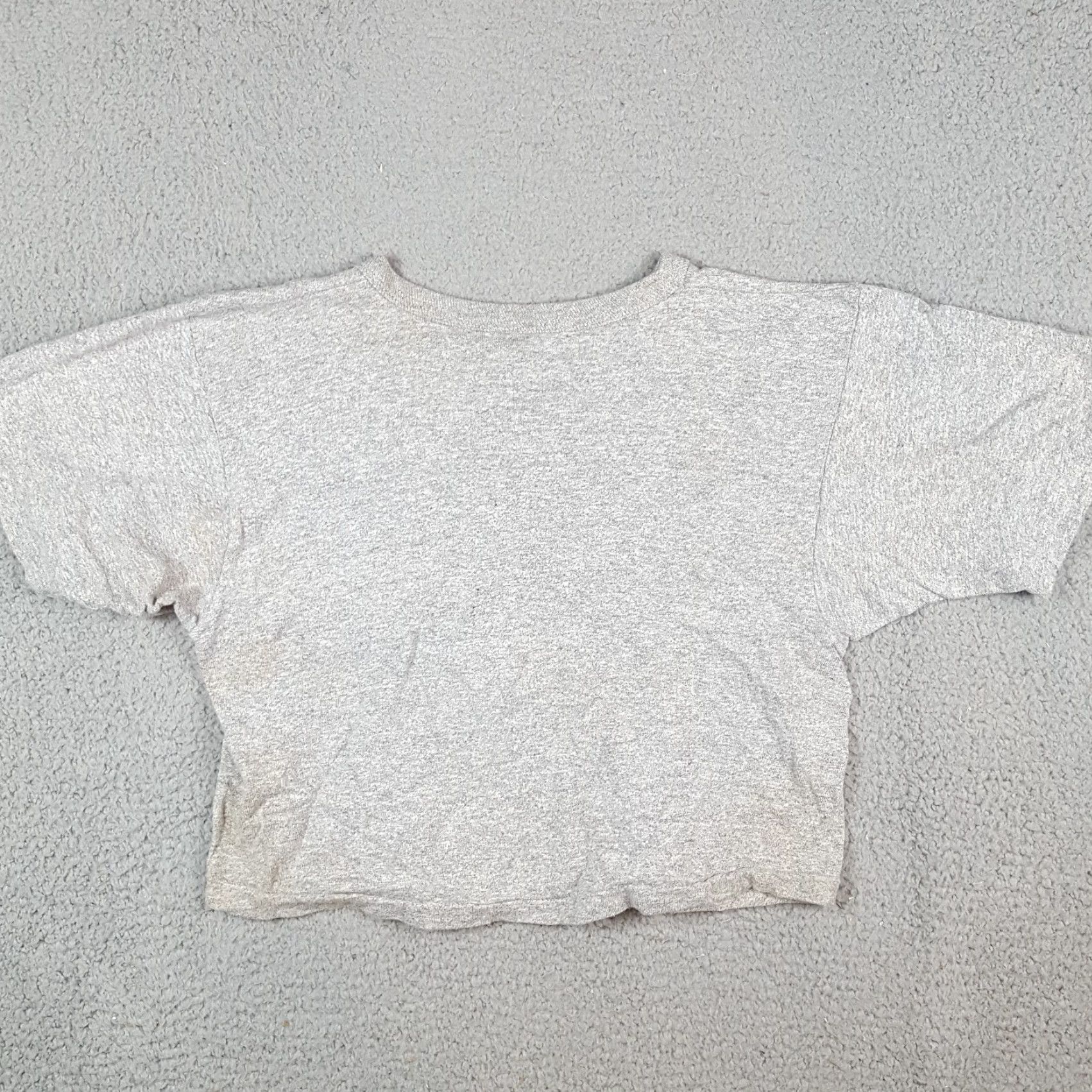 Champion VINTAGE Tennessee Vikings Cropped School Tee Women's Size M Gray T-Shirt 80s 90s College Sports Retro Champion Shirt Athletic Gym Size M / US 6-8 / IT 42-44 - 6 Thumbnail