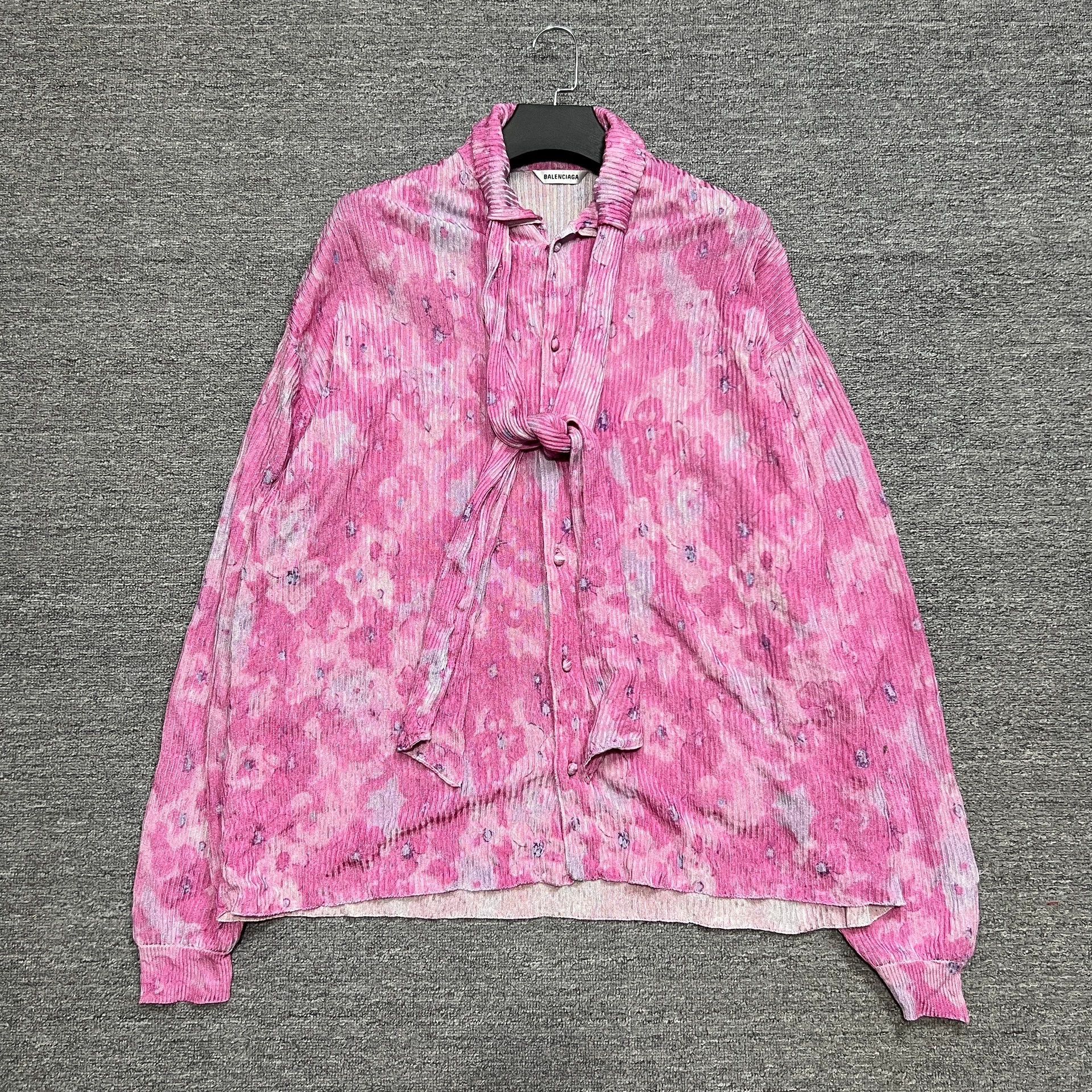 Balenciaga Balenciaga tie dye floral tie cardigan jacket Size US M / EU 48-50 / 2 - 1 Thumbnail