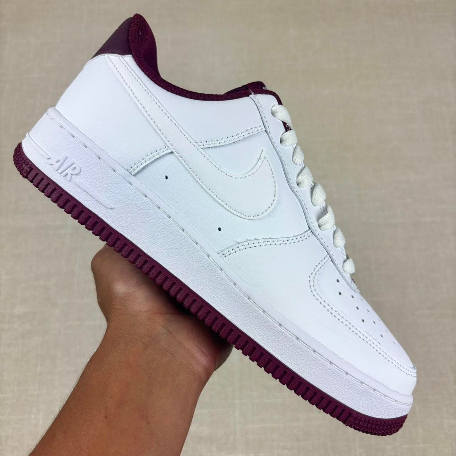 Nike 🍷 2022 Nike Air Force 1 Low '07 “White Dark Beetroot” 9M Size US 9 / EU 42 - 1 Thumbnail
