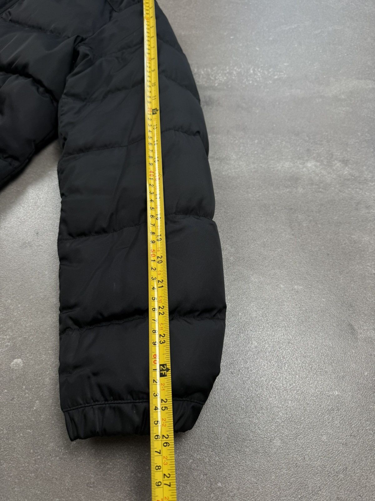 Prada Prada down jacket street wear luxury old money Size US L / EU 52-54 / 3 - 23 Thumbnail