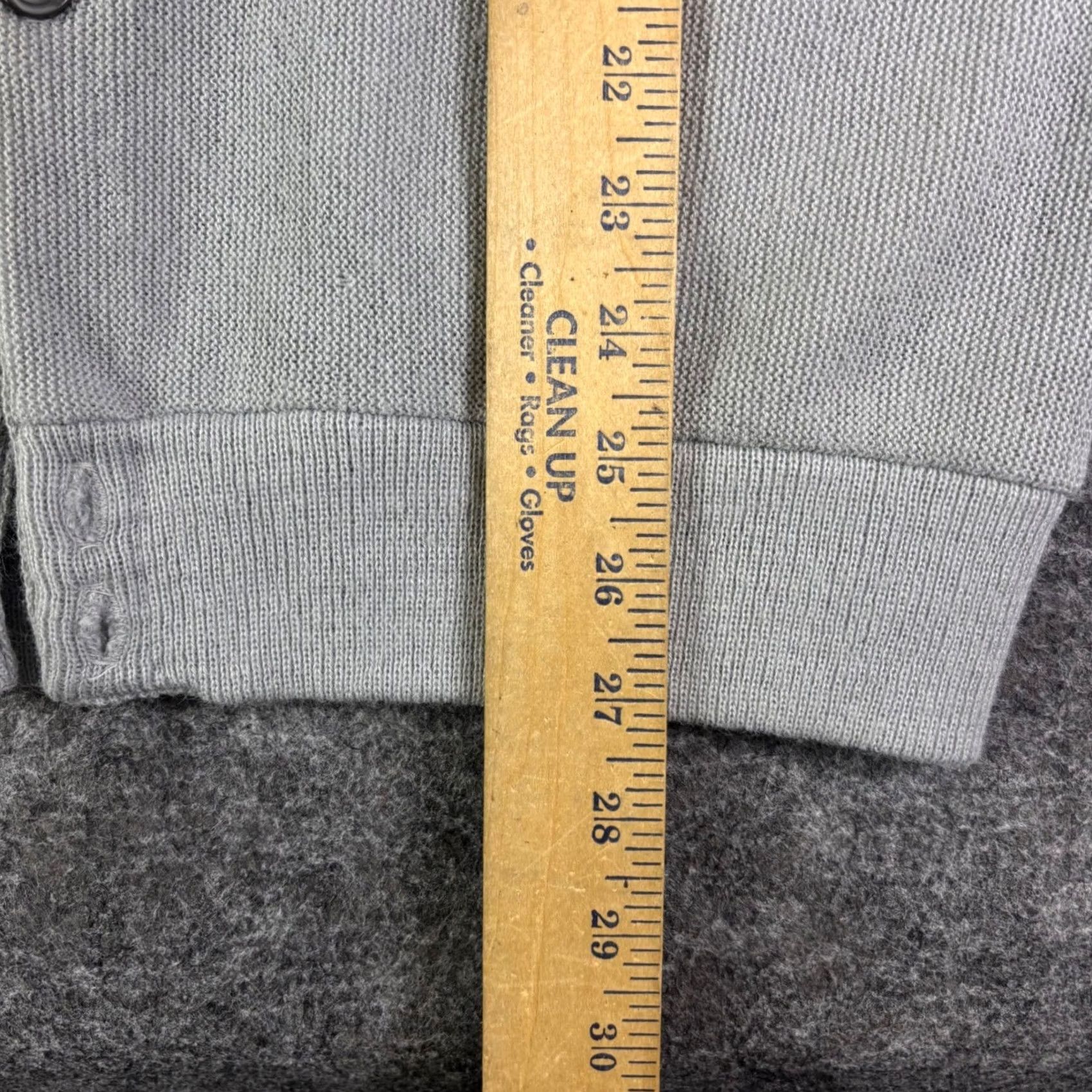 Vintage VINTAGE Arnold Palmer Cardigan Sweater Mens Large Gray Orlon Acrylic V-Neck USA Size US L / EU 52-54 / 3 - 4 Thumbnail