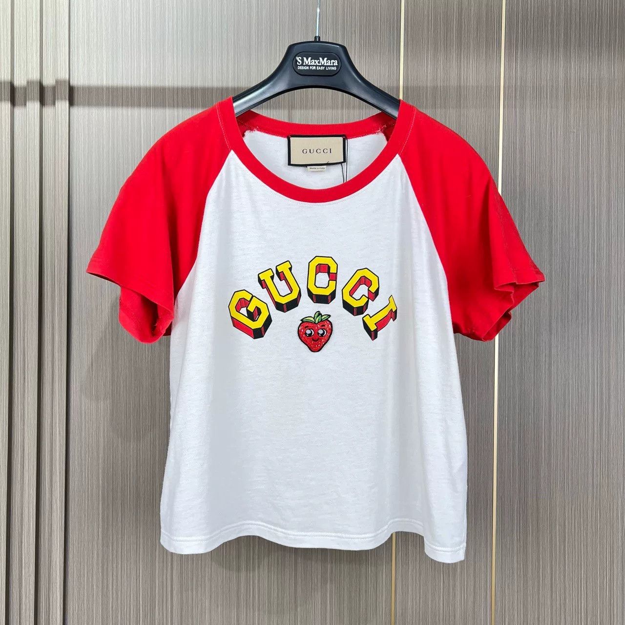 Gucci Gucci Embroidered Strawberry Letter Print Tee Size XL / US 12-14 / IT 48-50 - 1 Thumbnail