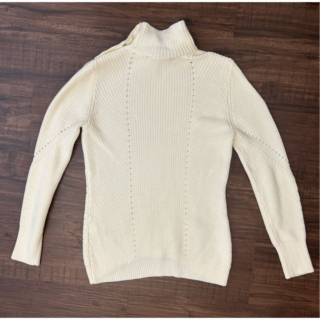 White House Black Market WHBM NWT Cream “Ecru” Knit Silver Button Ribbed Sweater, Sz Size XS / US 0-2 / IT 36-38 - 6 Thumbnail