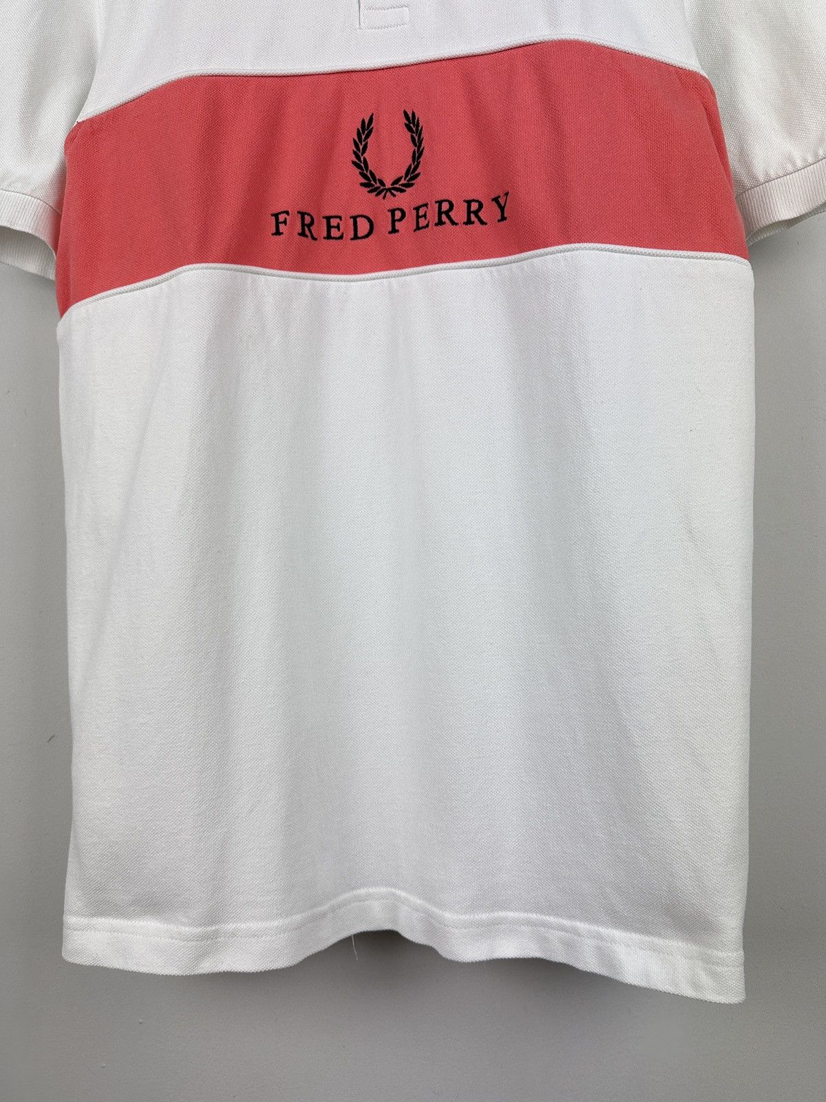 Fred Perry × Vintage Vintage Y2K Fred Perry Big Embroidery Logo Polo T-shirt Size US S / EU 44-46 / 1 - 4 Thumbnail