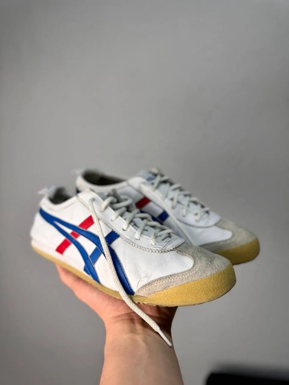 Asics × Onitsuka Tiger × Vintage Vintage Onitsuka Tiger Shoes Suede 66 Kill Bill Asics White Size US 9.5 / IT 39.5 - 1 Thumbnail