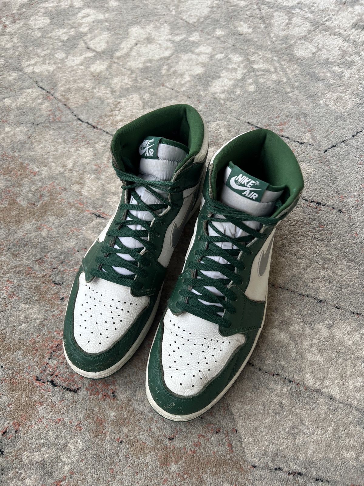 Jordan Brand Nike Air Jordan 1 High OG Green White Size US 14 / EU 47 - 2 Thumbnail