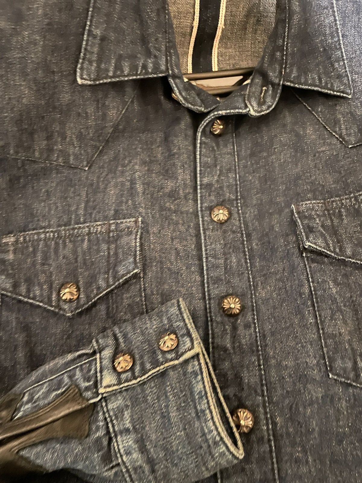 Chrome Hearts Chrome hearts leather cross patch silver button denim shirt Size US S / EU 44-46 / 1 - 3 Thumbnail