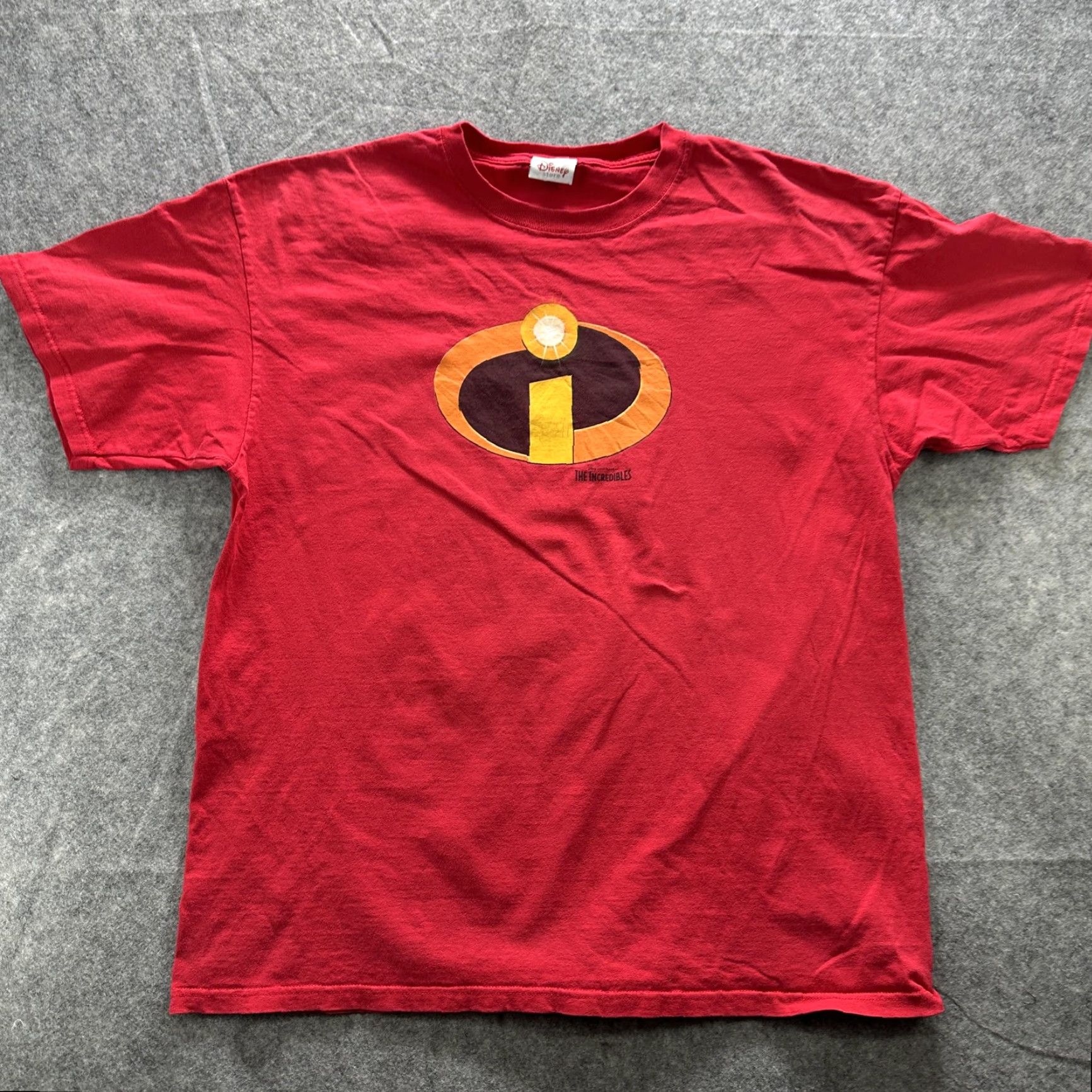 Disney VINTAGE Disney Pixar Incredibles Shirt Mens XL Red Logo Graphic Movie 2000s Size US XL / EU 56 / 4 - 2 Thumbnail